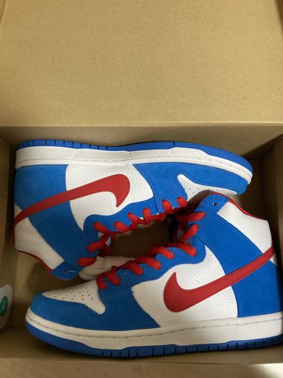 Nike SB Dunk High "Doraemon"