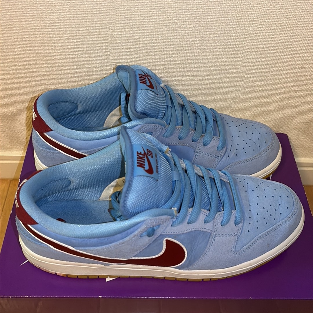 Nike SB Dunk Low Pro "Philadelphia Phillies/Valor Blue and Team Maroon"