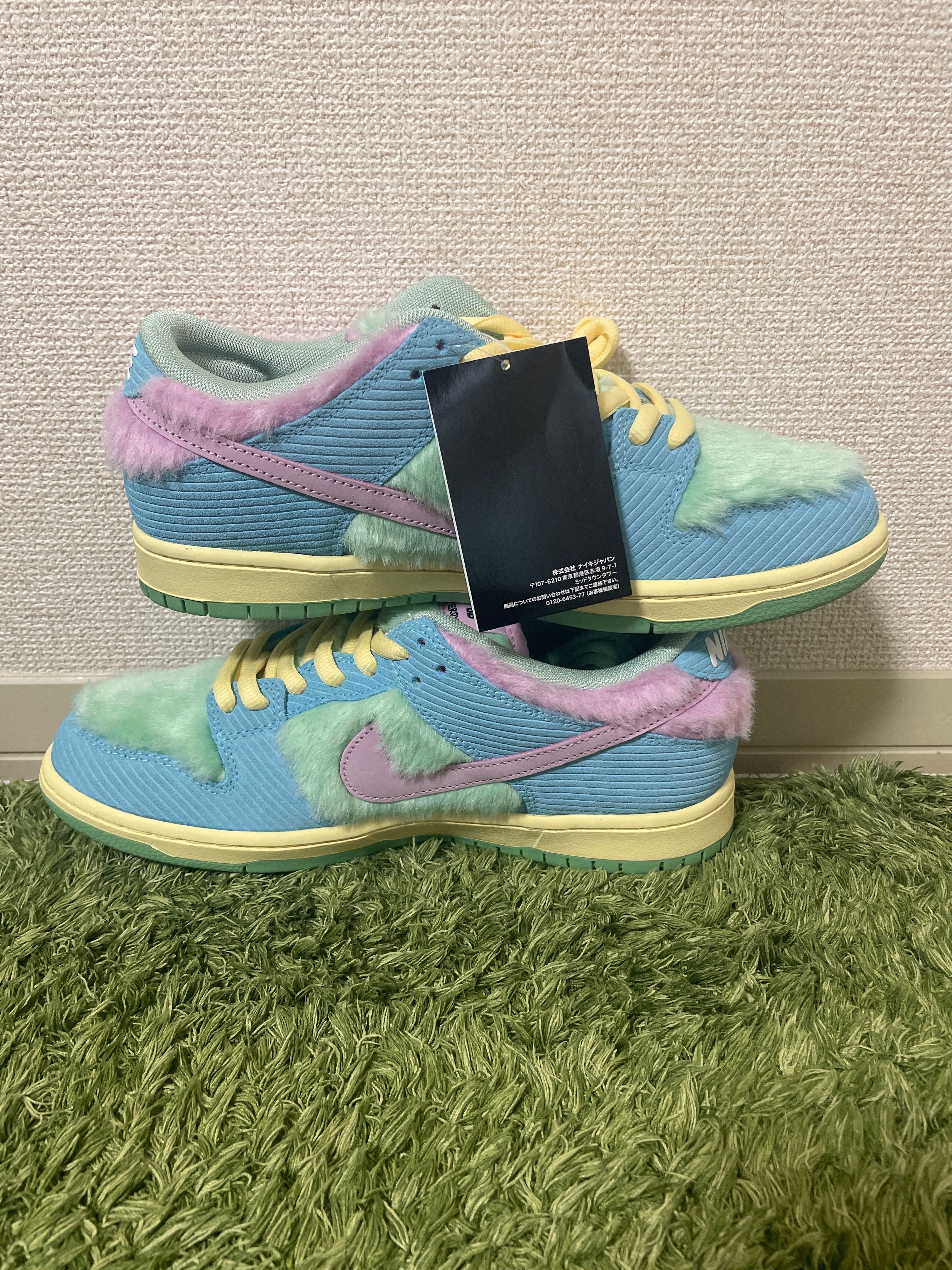 VERDY × Nike SB Dunk Low Pro QS "Visty/Blue Gaze and Enamel Green"