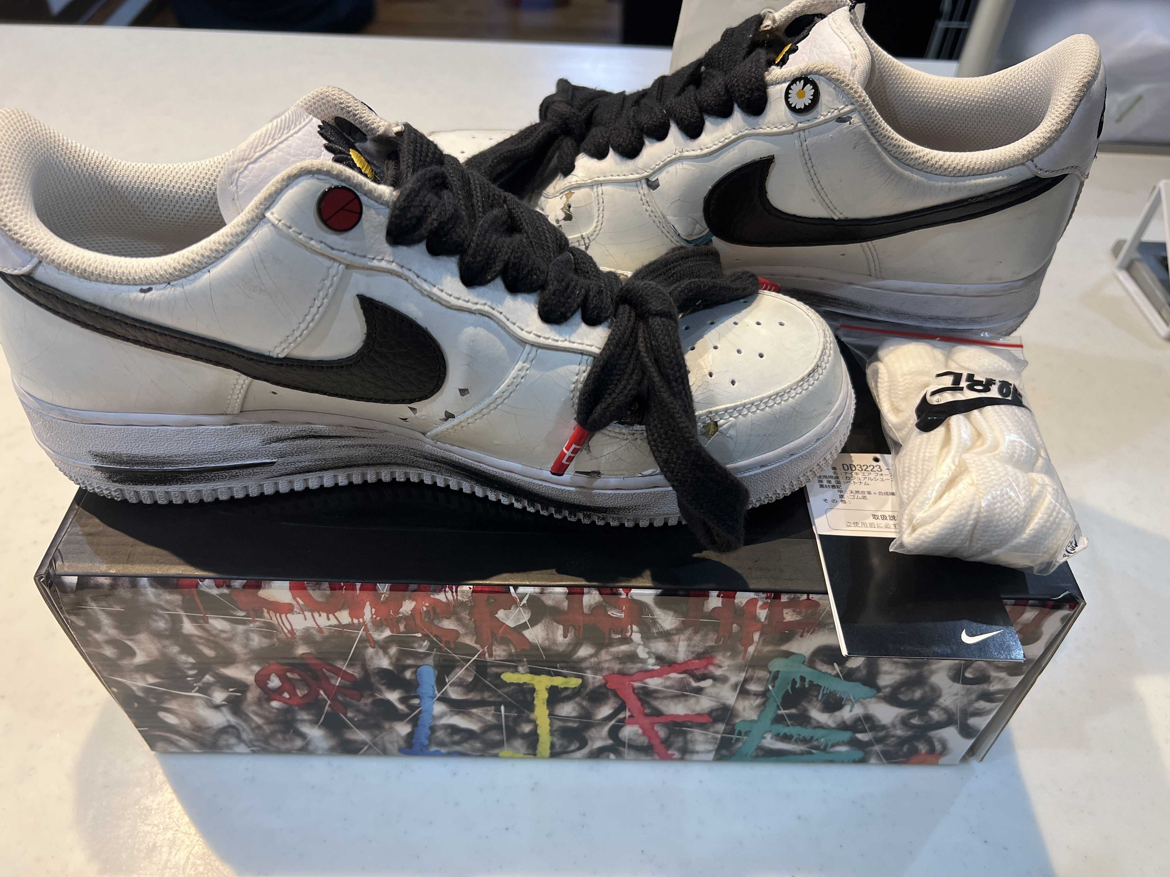 PEACEMINUSONE × Nike Air Force 1 Low "Para-noise/White/Black" / G-DRAGON