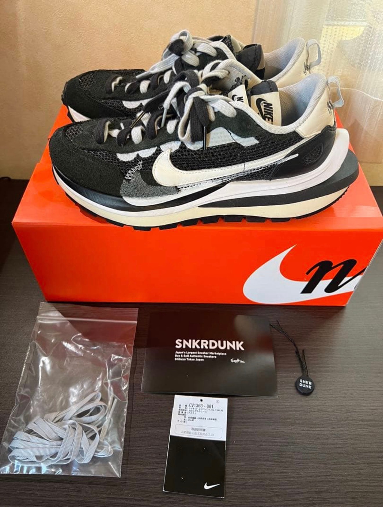 sacai × Nike Vapor Waffle "Black and White"