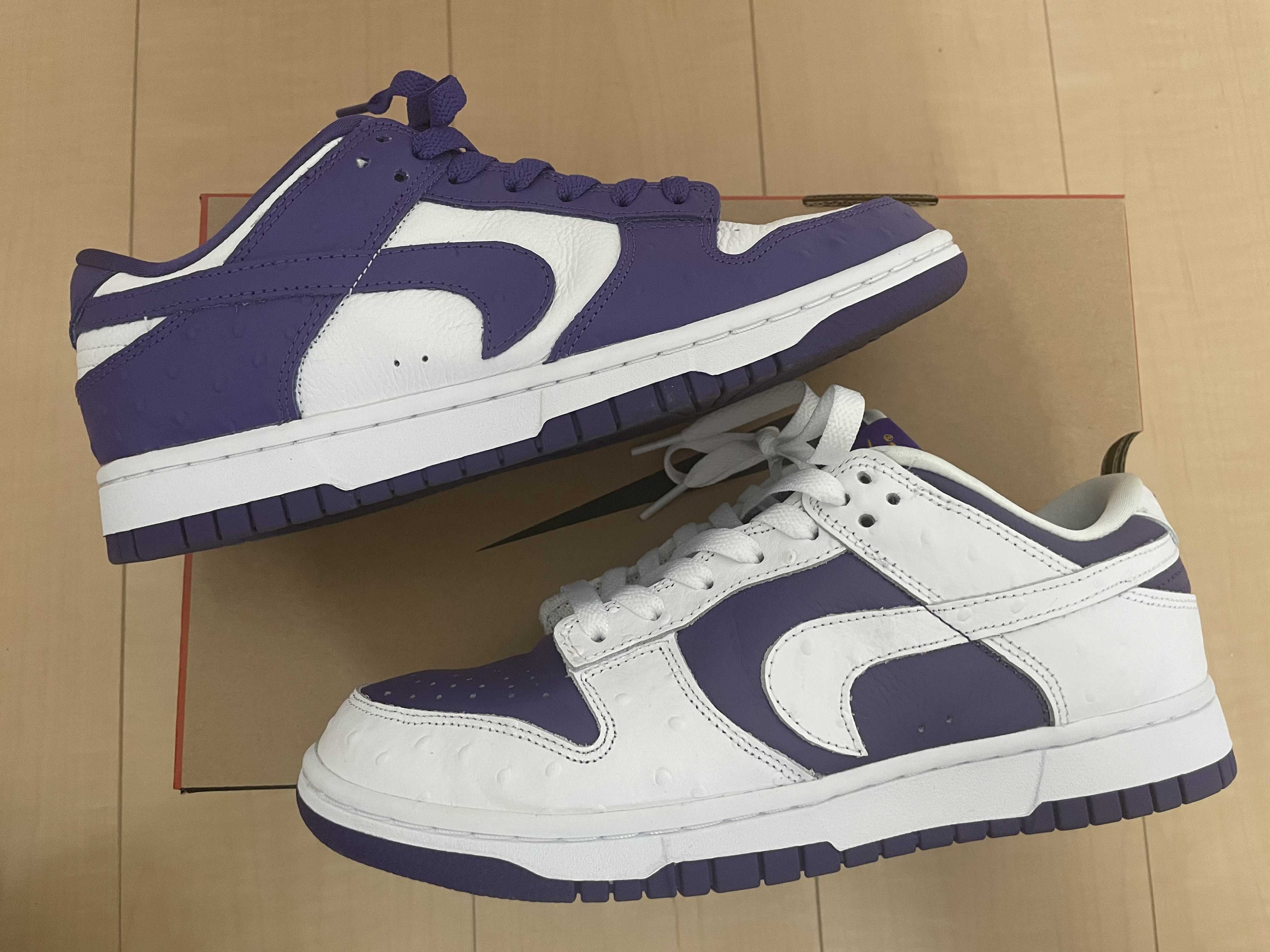 Nike Women's Dunk Low "Made You Look"