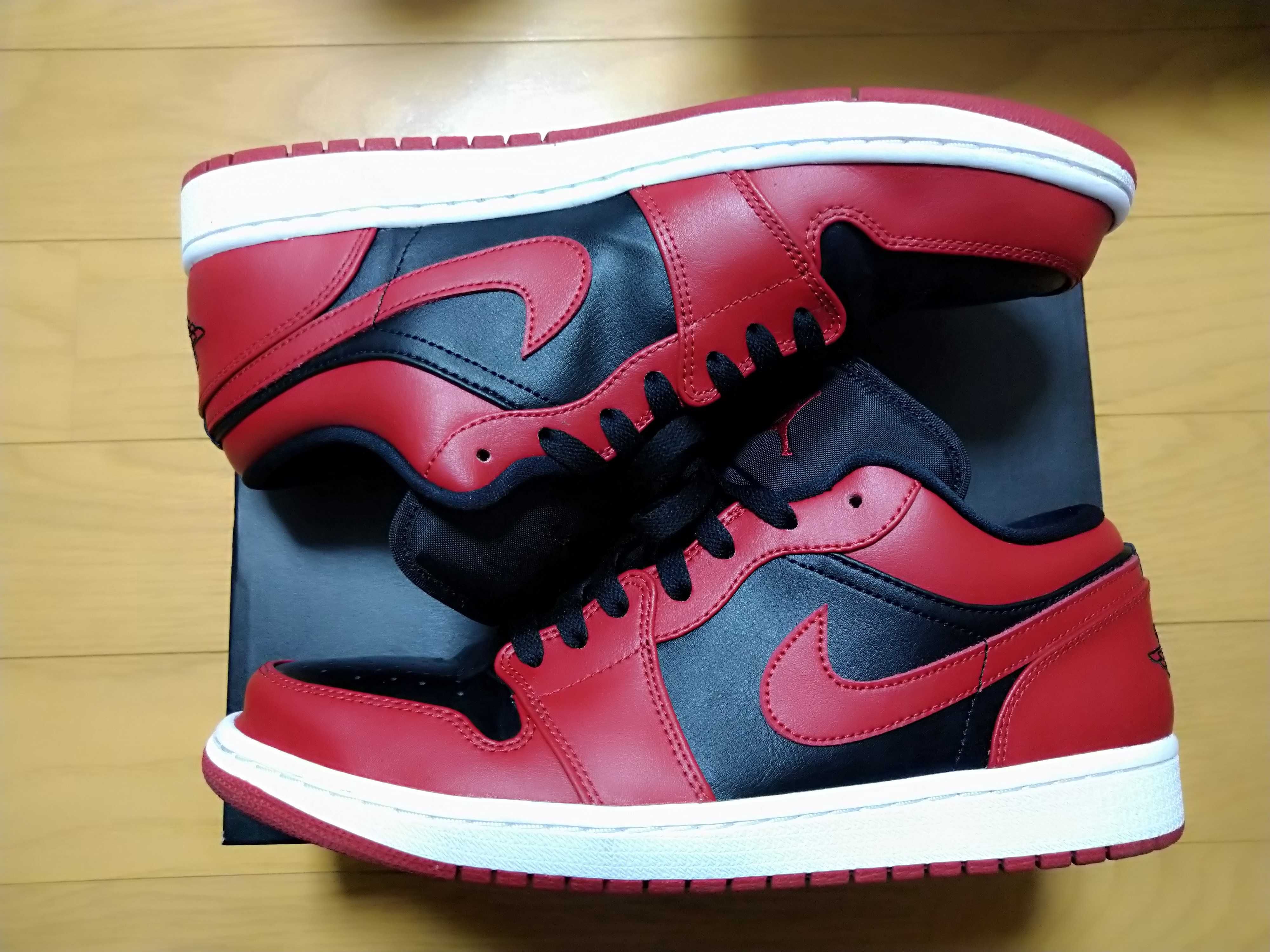 Nike Air Jordan 1 Low "Varsity Red"   