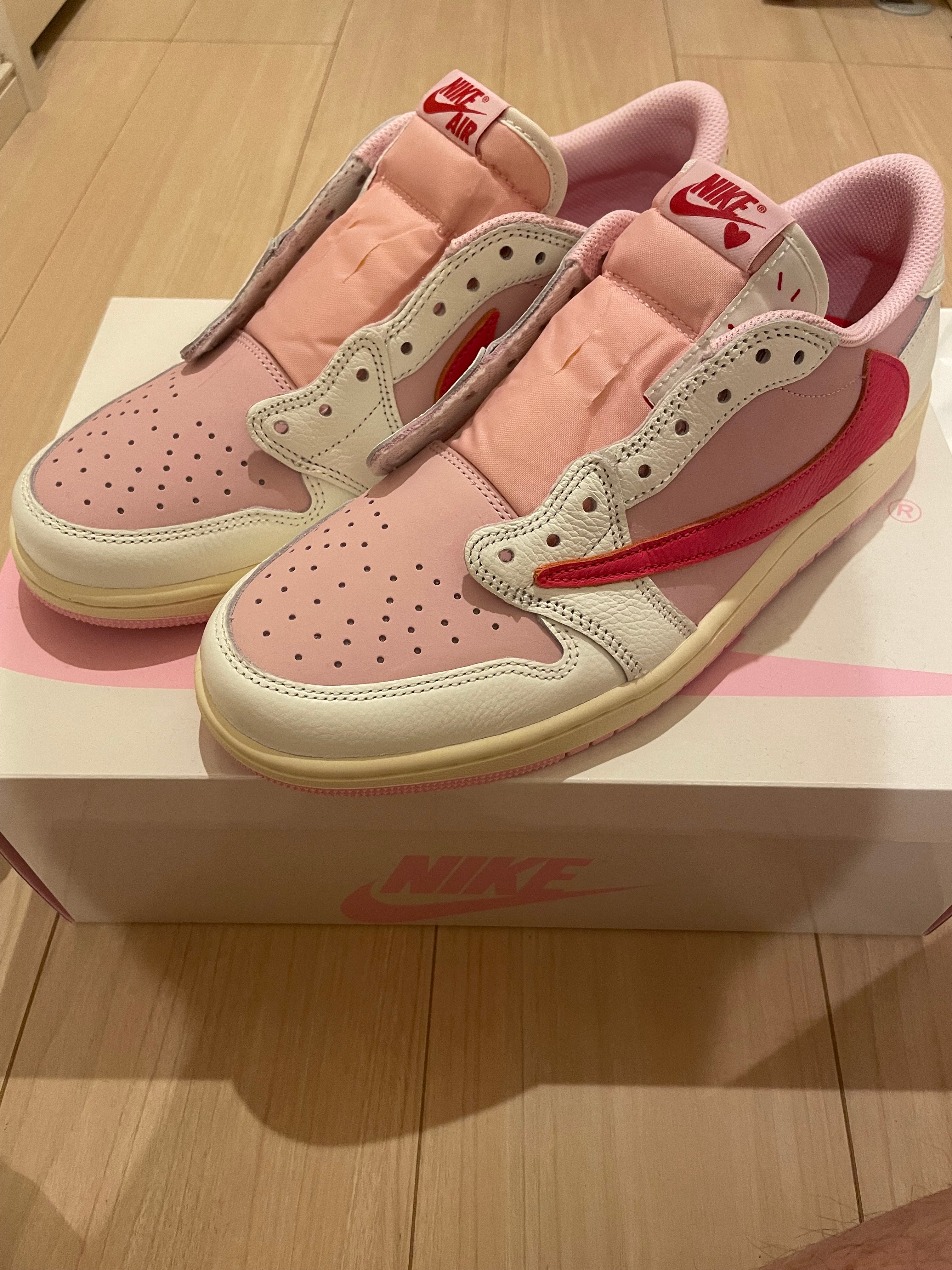 Travis Scott × Nike Air Jordan 1 Retro Low OG "Sail/Tropical Pink"