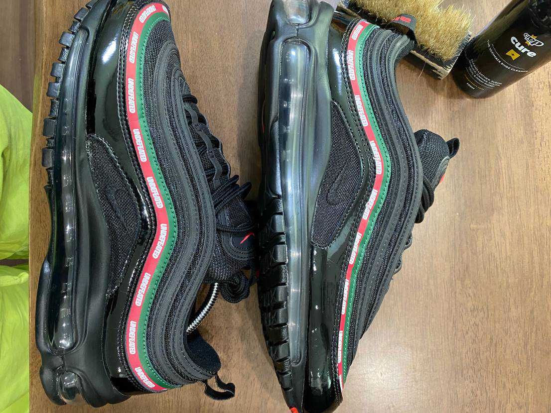 UNDEFEATED × Nike Air Max 97 OG "black"