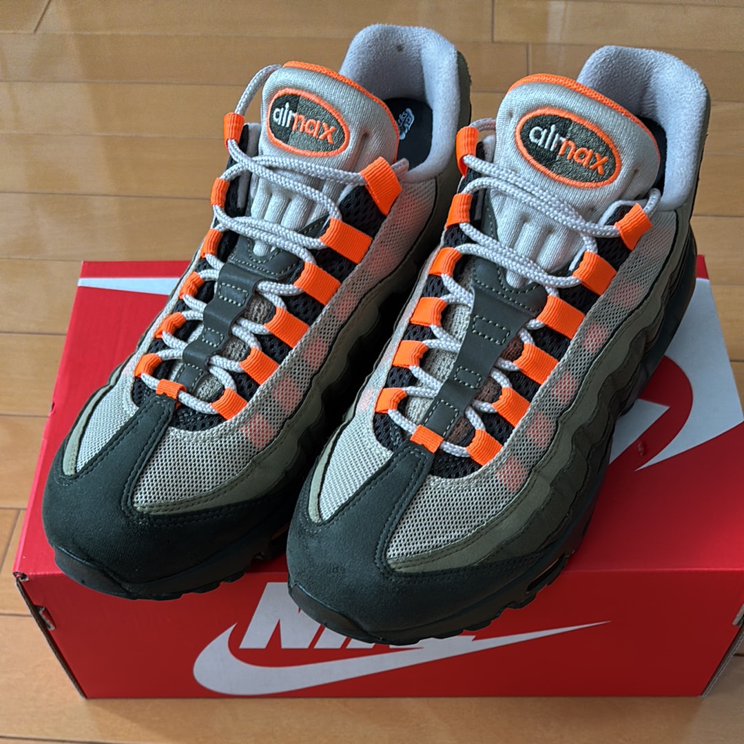 Nike Air Max 95 "String/Total Orange"