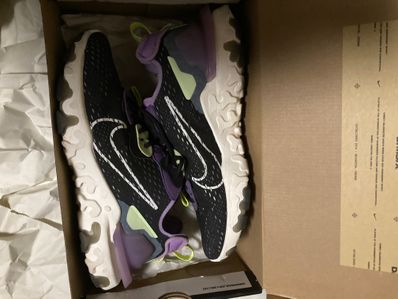 NIKE REACT VISION "GRAVITY PURPLE"