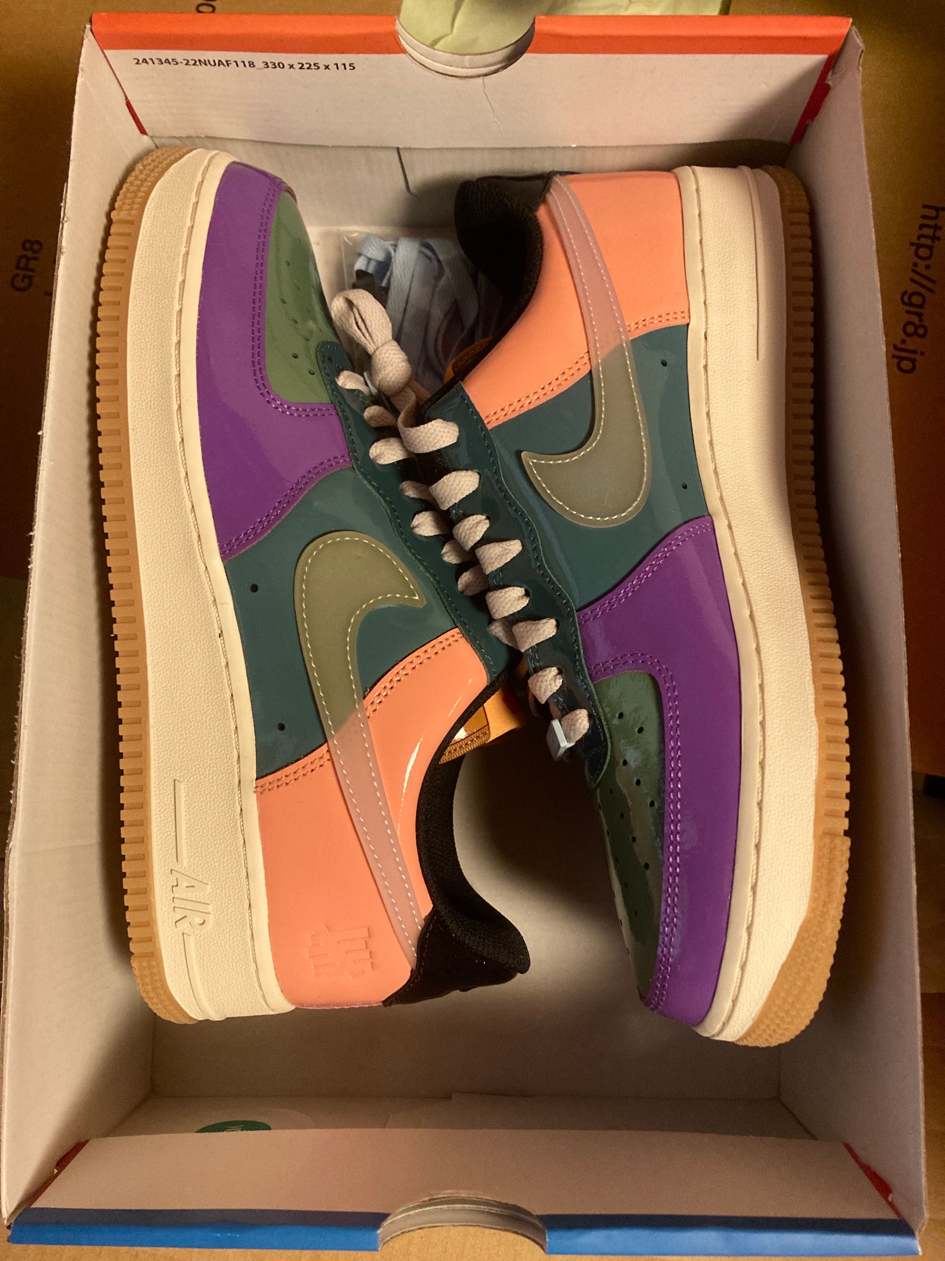 UNDEFEATED × Nike Air Force 1 Low SP "Wild Berry"