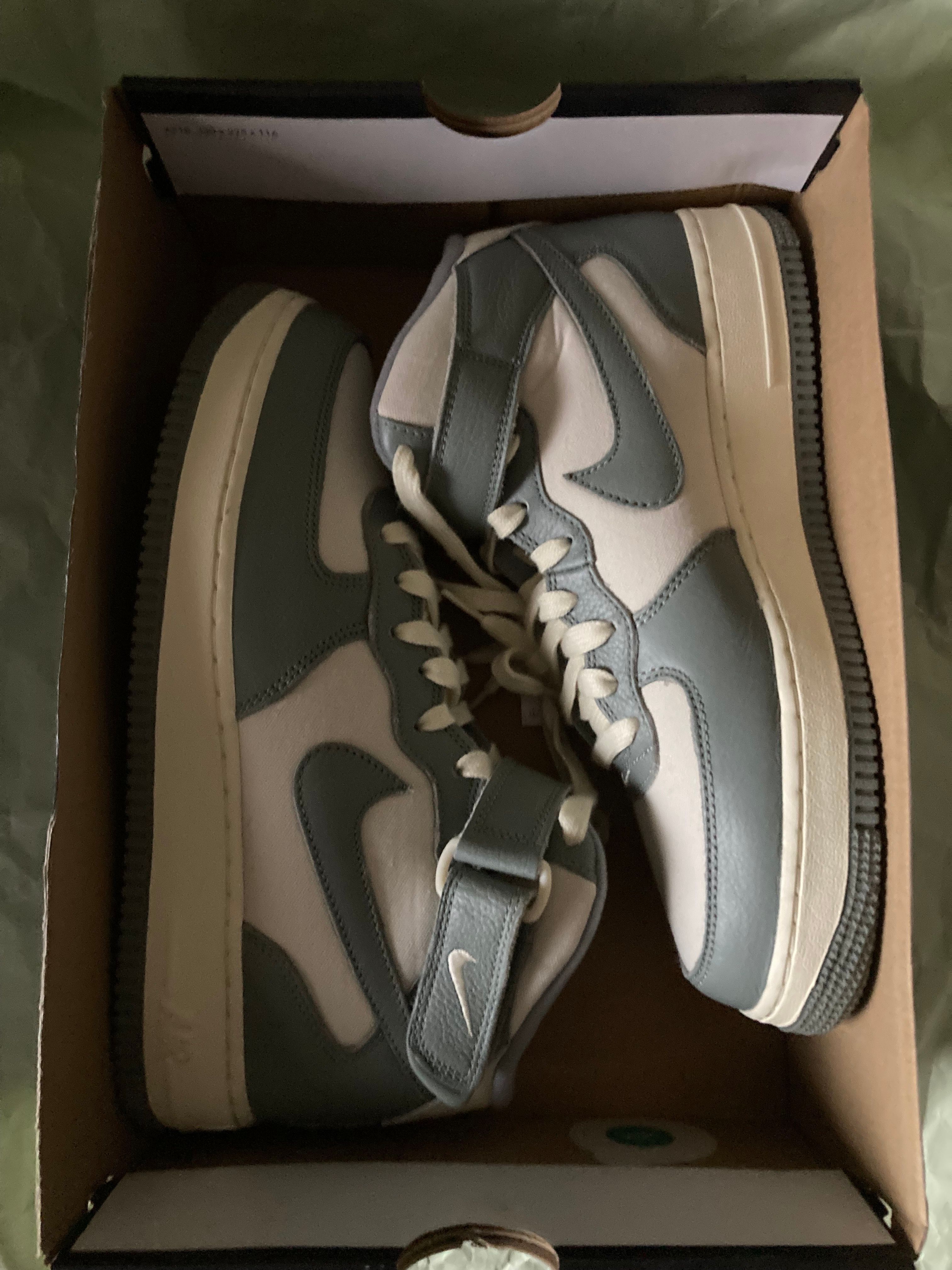 Nike Air Force1 Mid '07 LX NBHD "Coconut Milk/Mica Green"