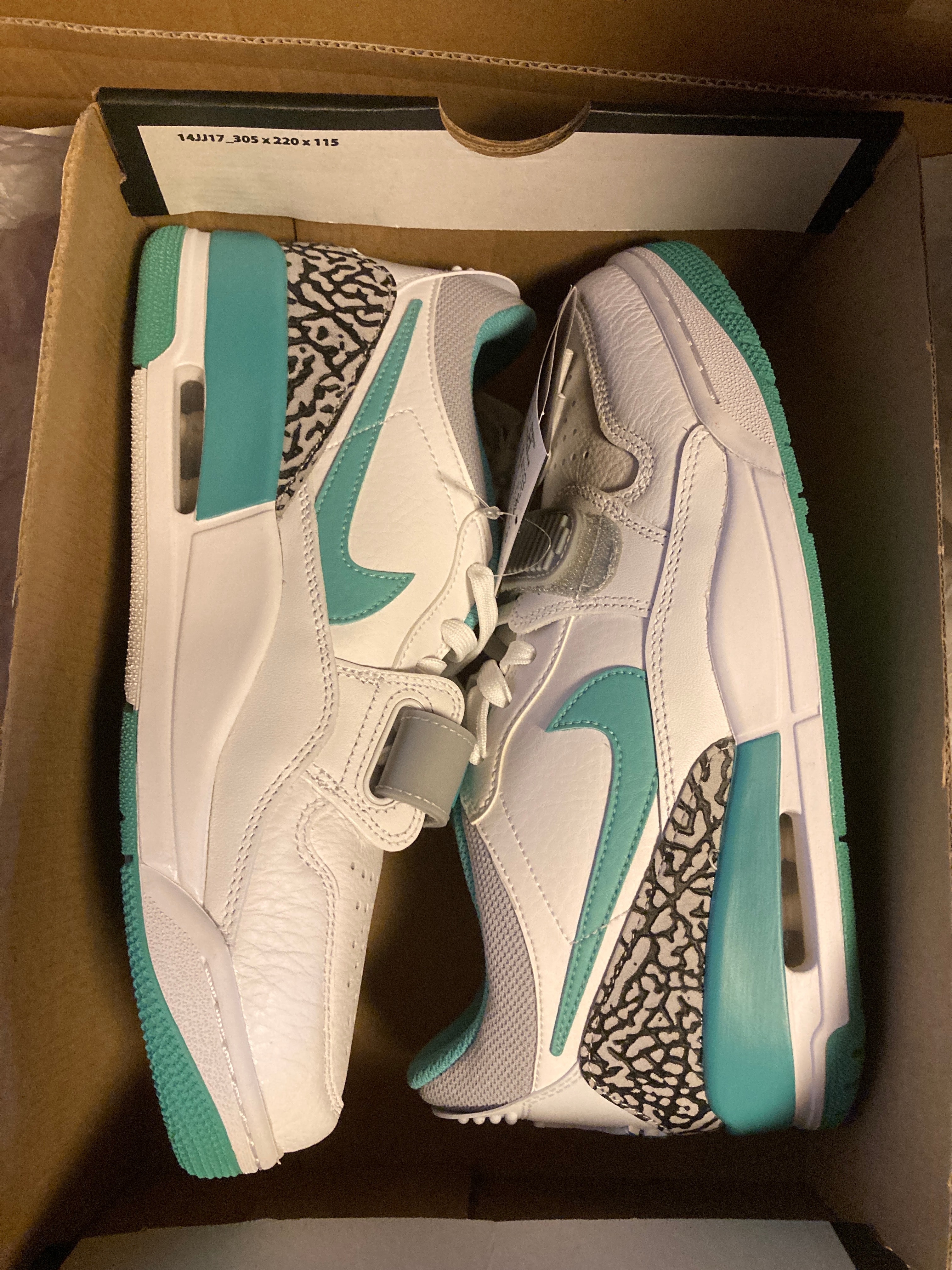 Nike Jordan Legacy 312 Low "White Turquoise"