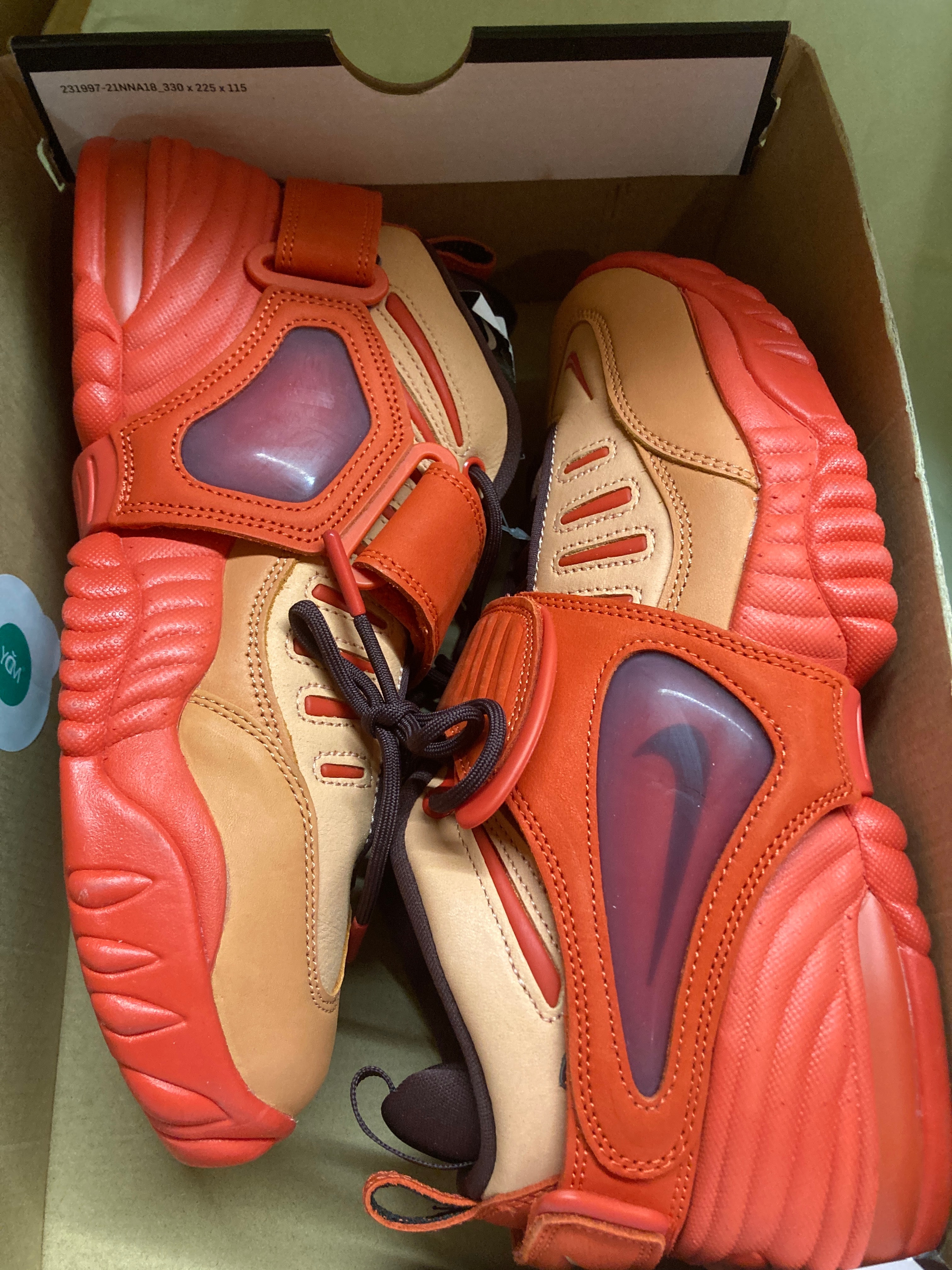 アンブッシュ × ナイキ エアアジャストフォース "ライト マダー ルート アンド バーガンディ クラッシュ"