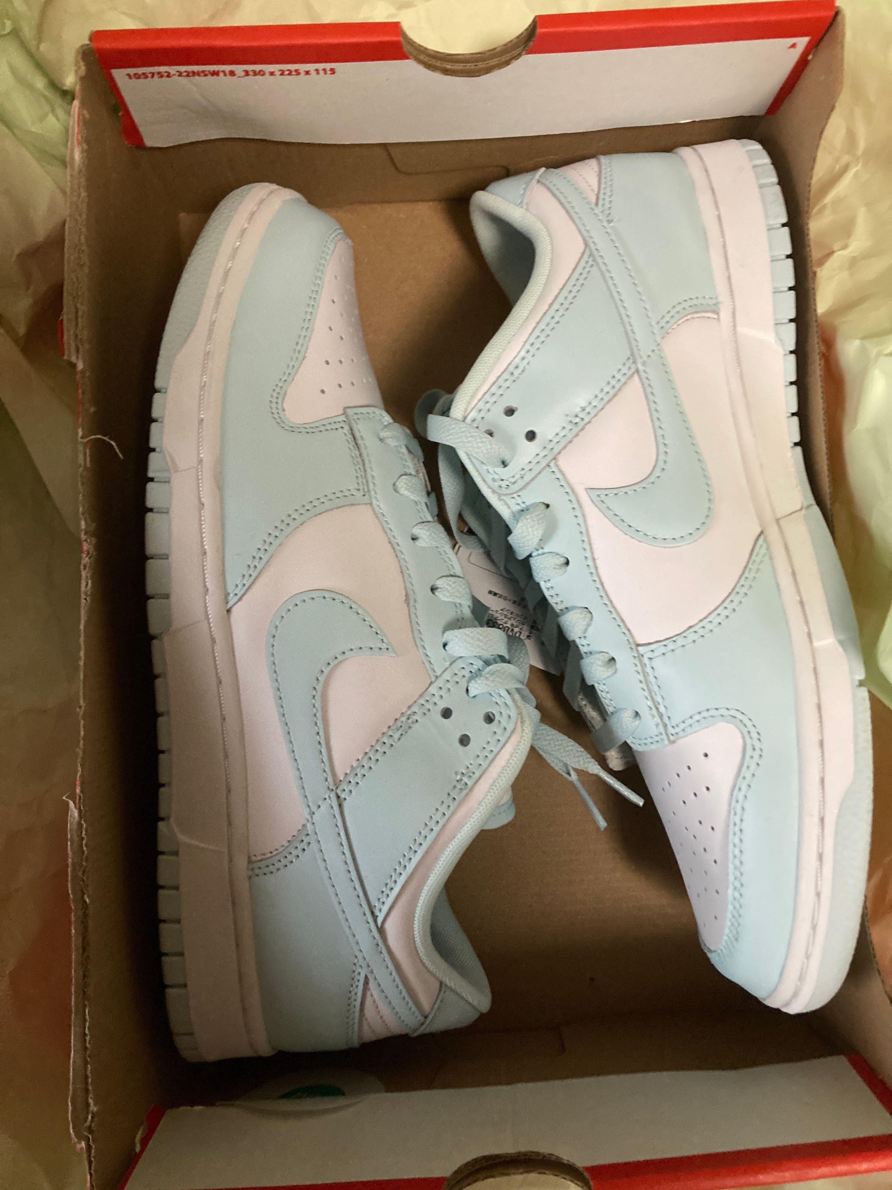 Nike Dunk Low Retro "Glacier Blue"