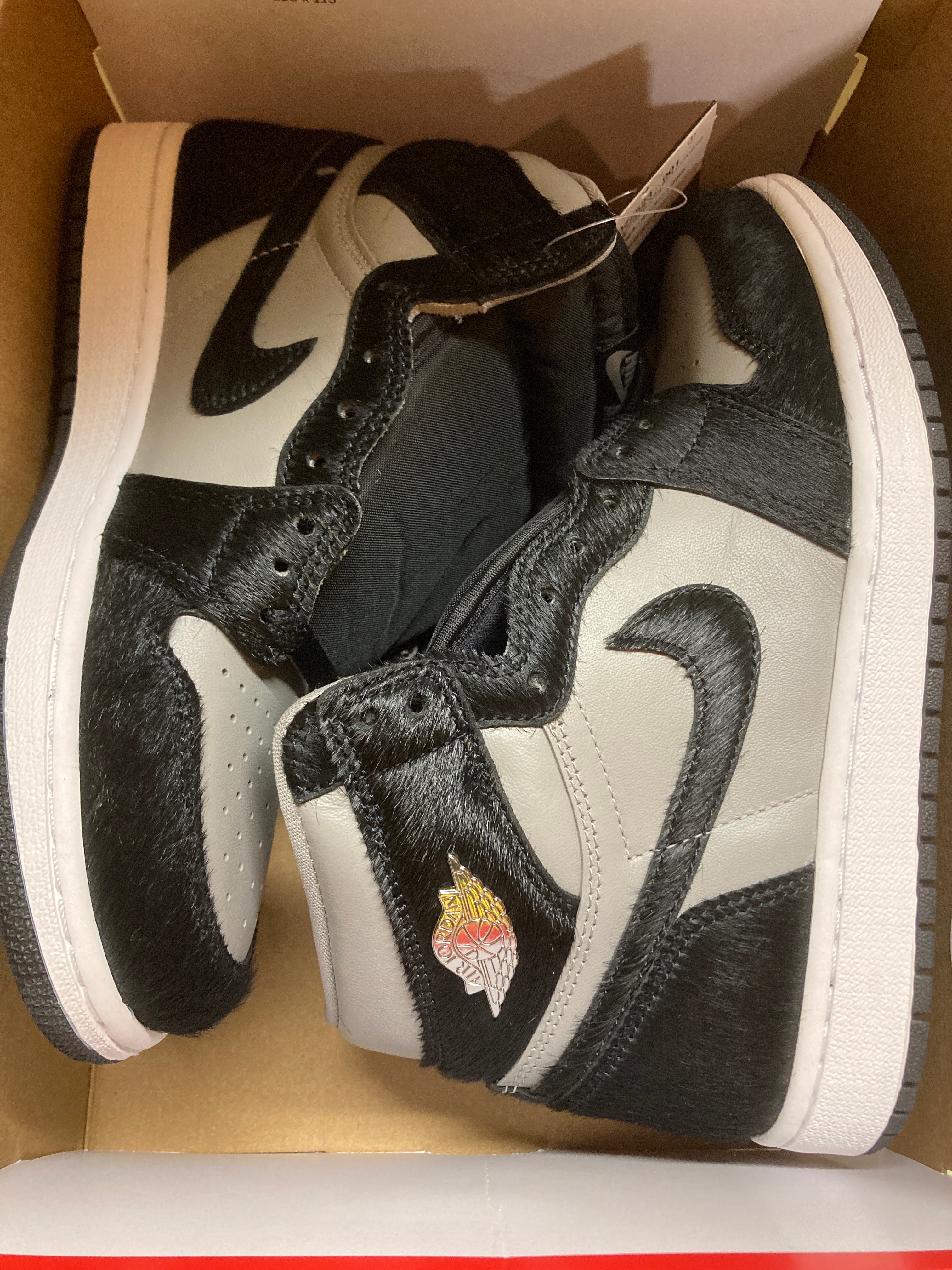 Nike Women's Air Jordan 1 Retro High OG "Medium Grey"