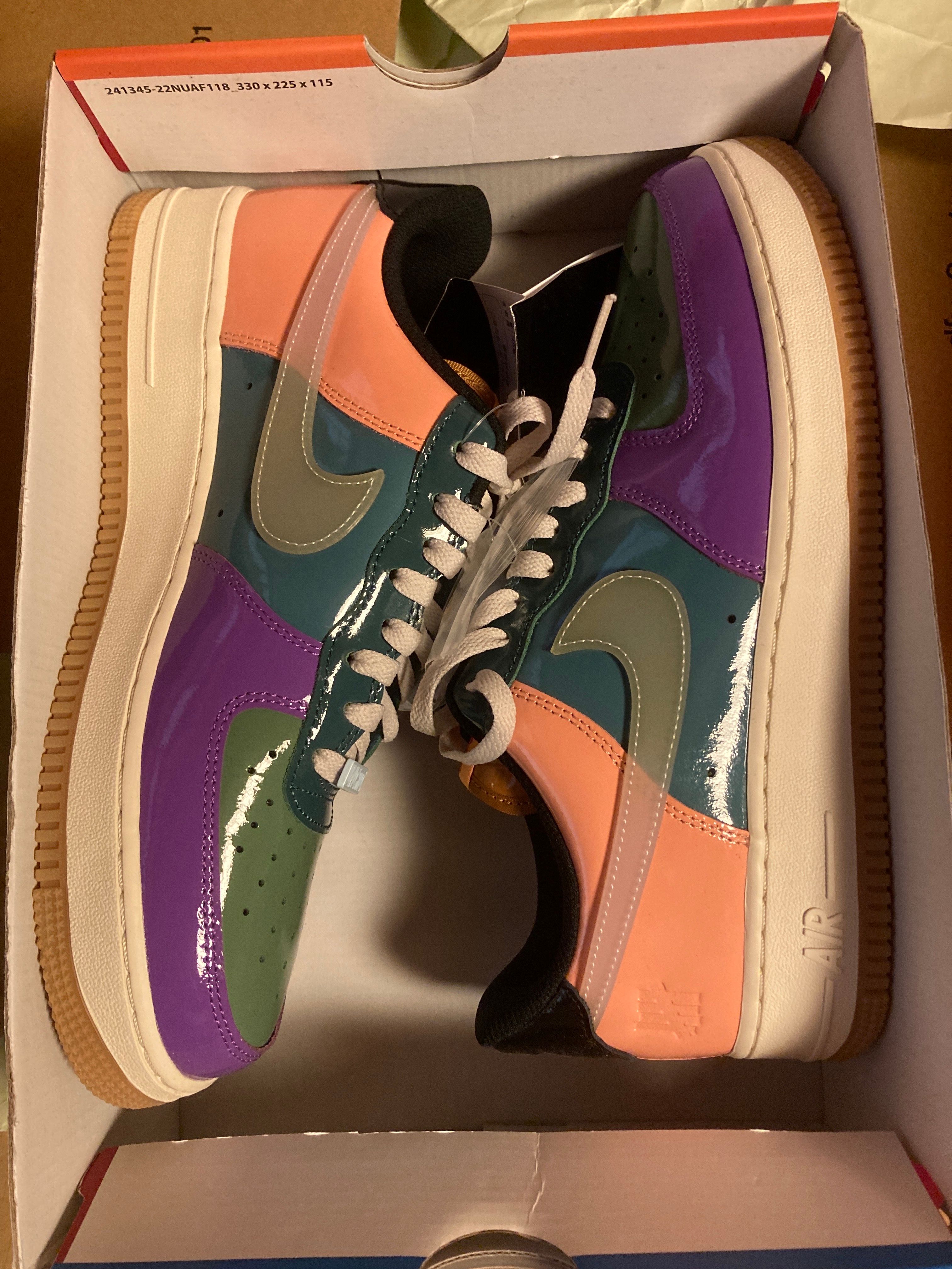 UNDEFEATED × Nike Air Force 1 Low SP "Wild Berry"