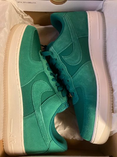 Nike Air Force 1 Low "Malachite"