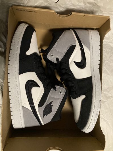 Nike Women's Air Jordan 1 Mid SE "Light Steel Grey"