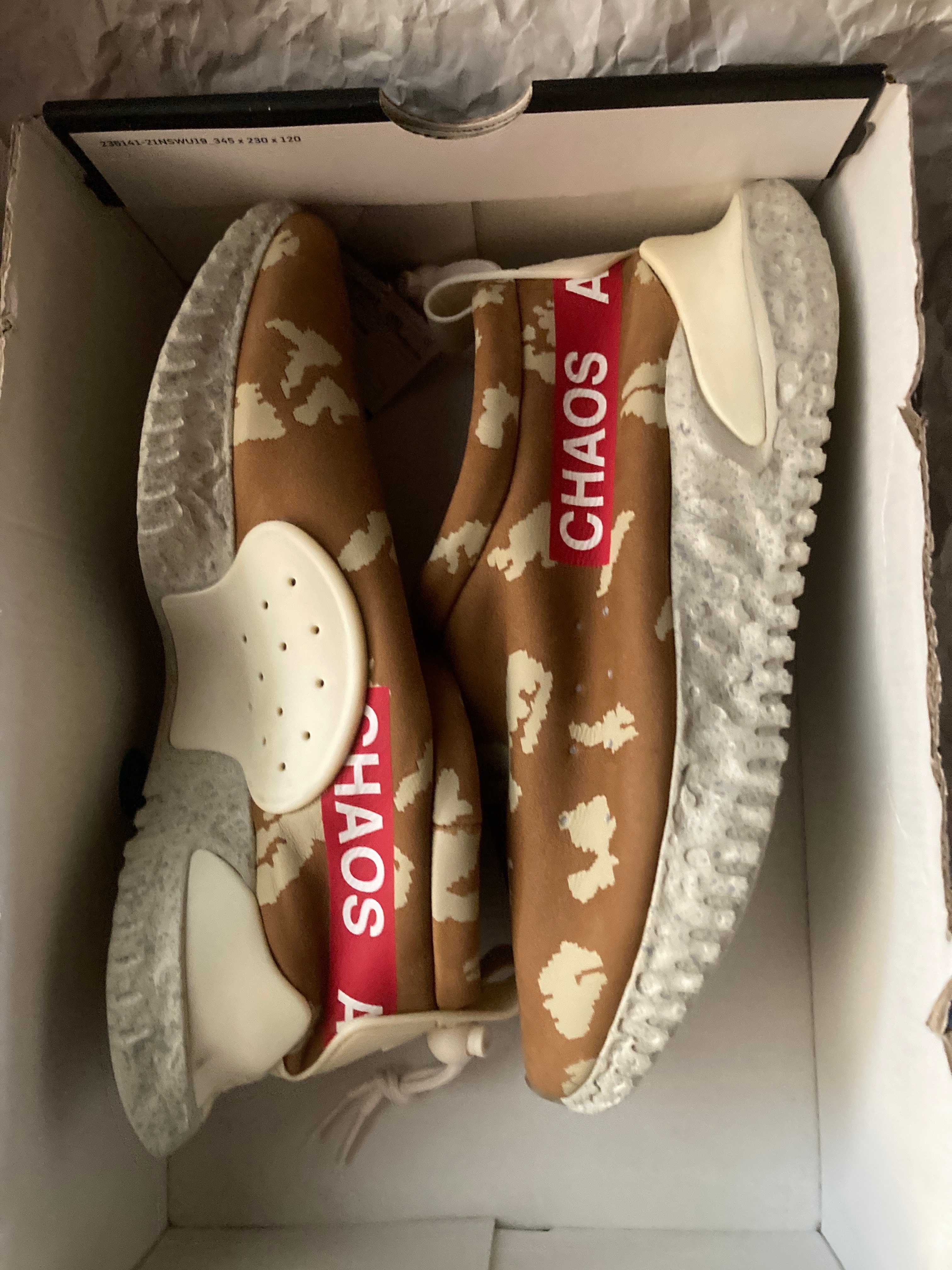 アンダーカバー × ナイキ モック フロー "エールブラウン"