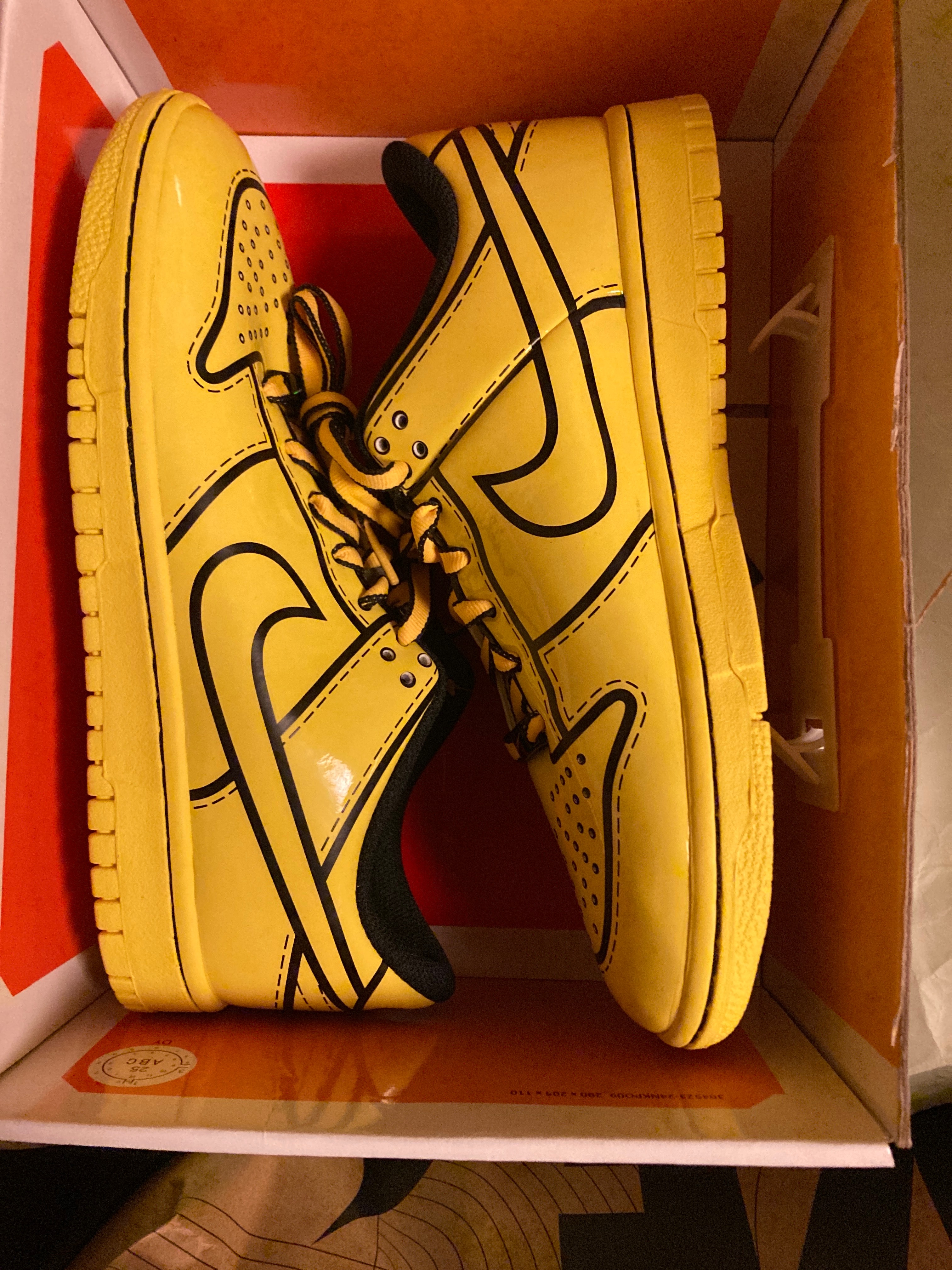 LEGO × Nike GS Dunk Low "Tour Yellow"