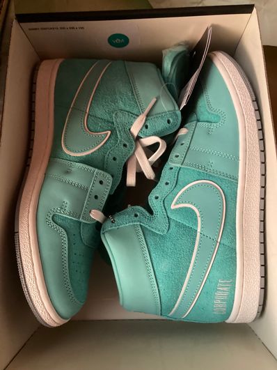 Corporate × Nike Jordan Air Ship SP "Light Menta"