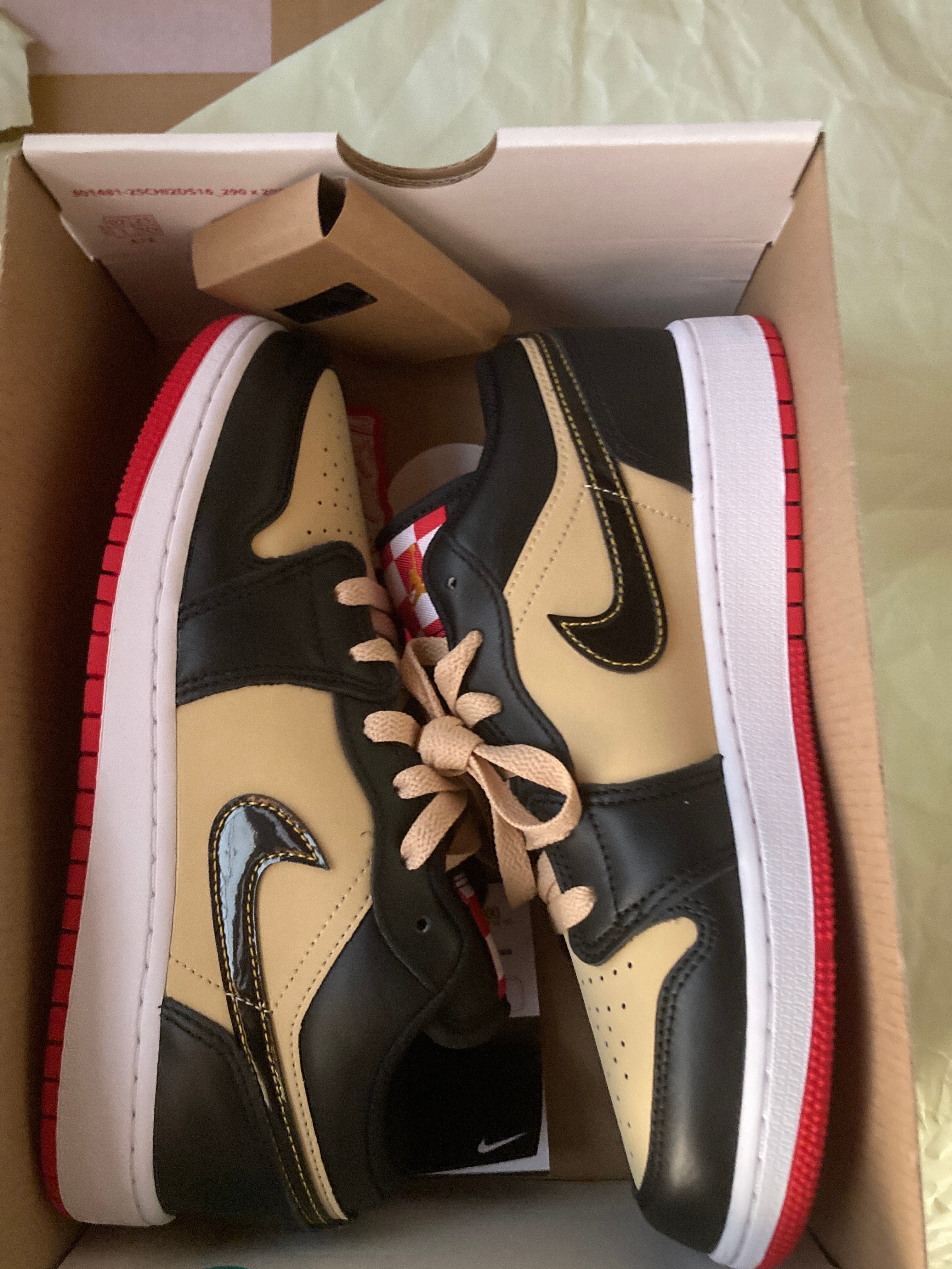 Nike GS Air Jordan 1 Low "Pizza"