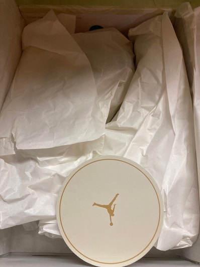 Nike Women's Air Jordan 1 Retro High OG "Latte"