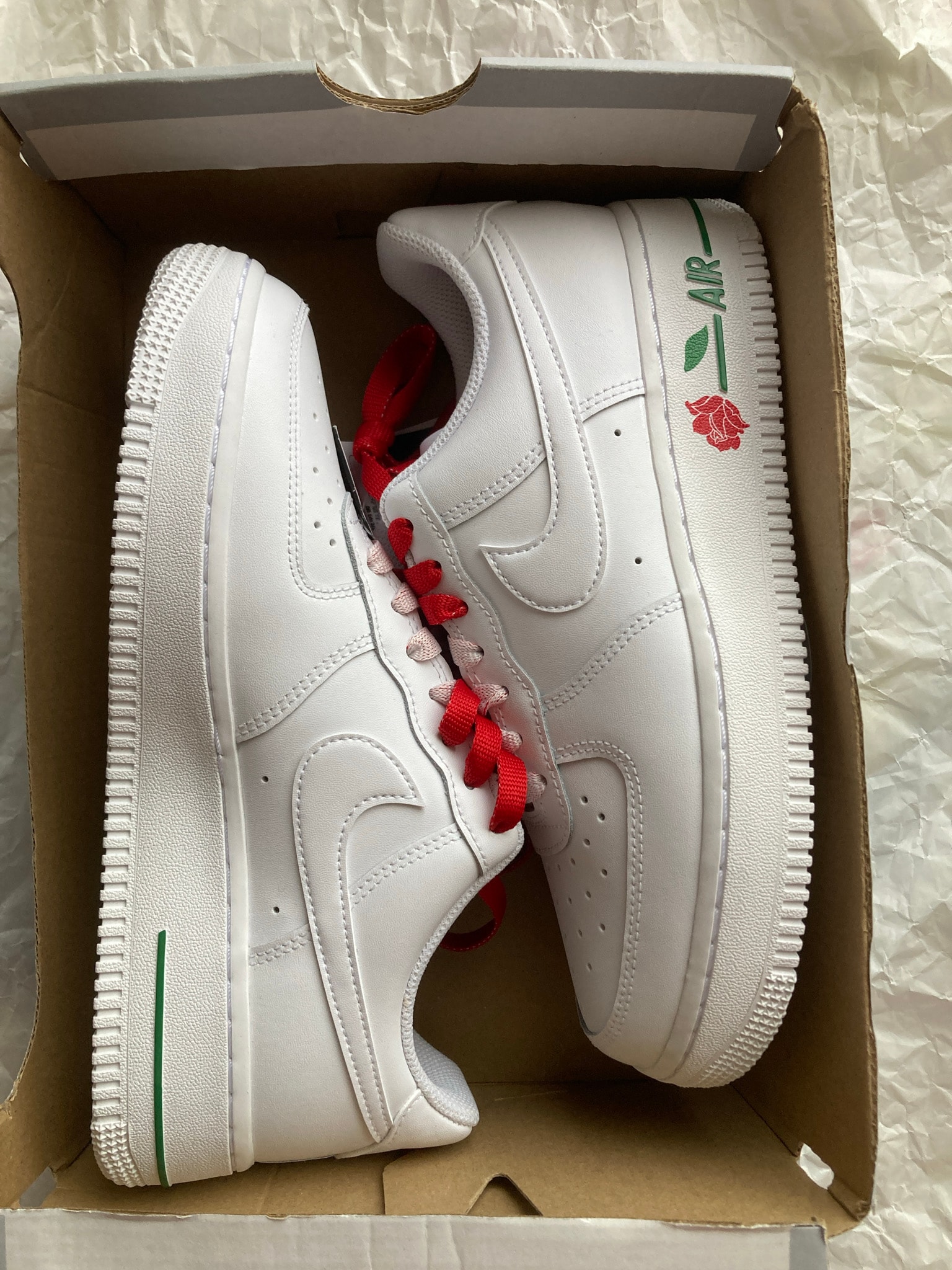 Nike Women's Air Force 1 Low '07 SE "Roses"