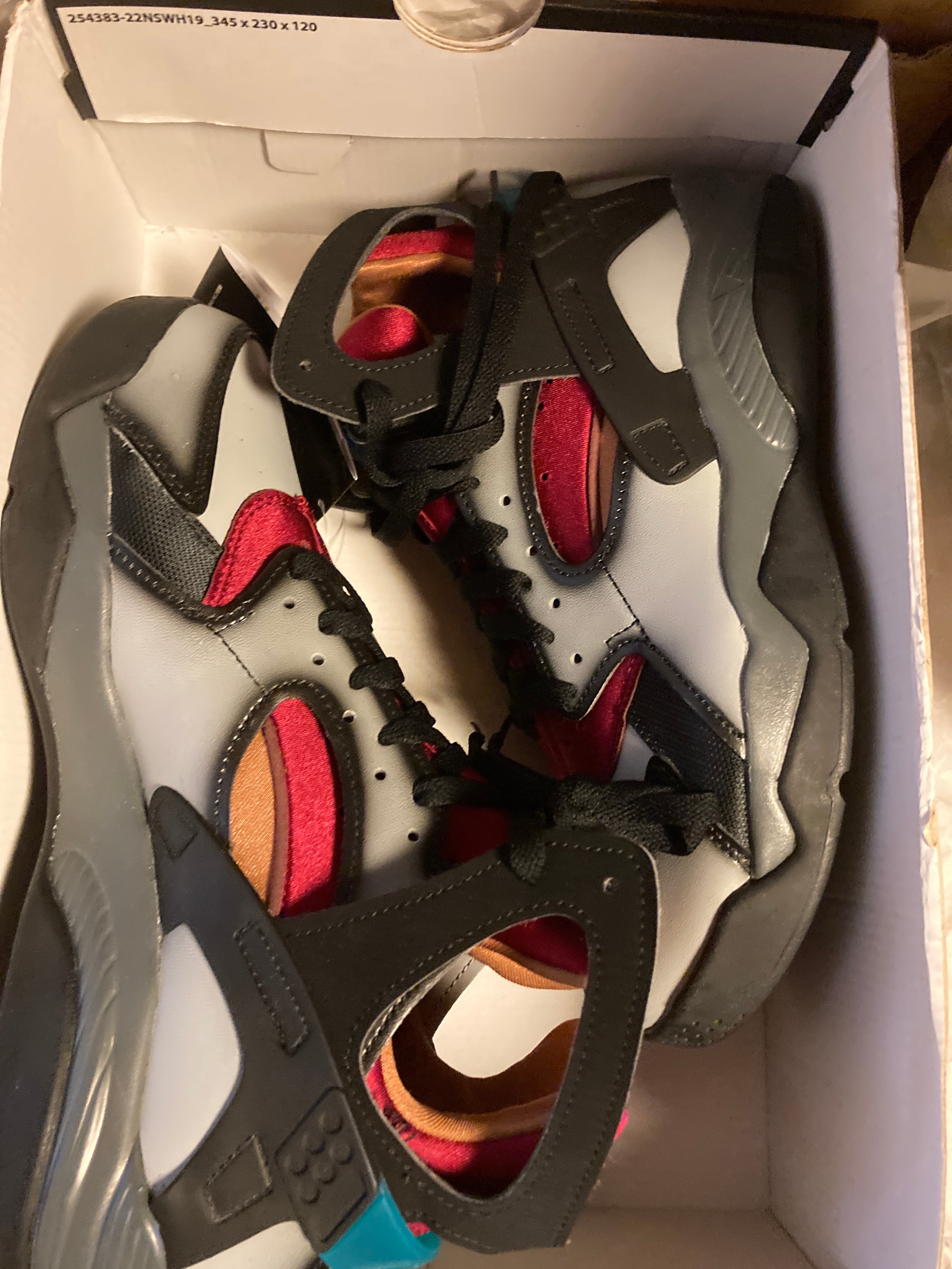 Nike Air Flight Huarache "Light Smoke Grey and Noble Red"