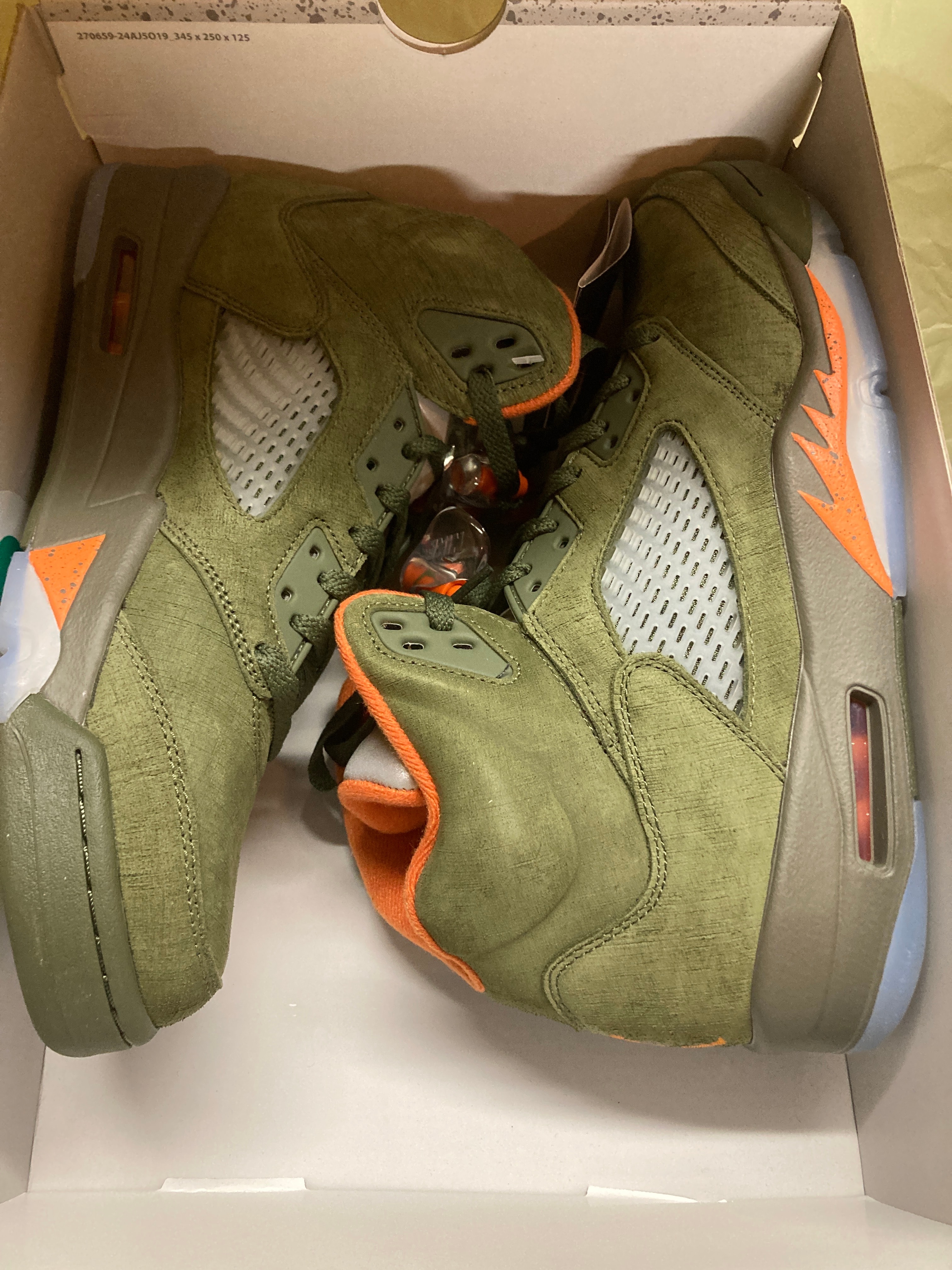Nike Air Jordan 5 Retro "Olive"