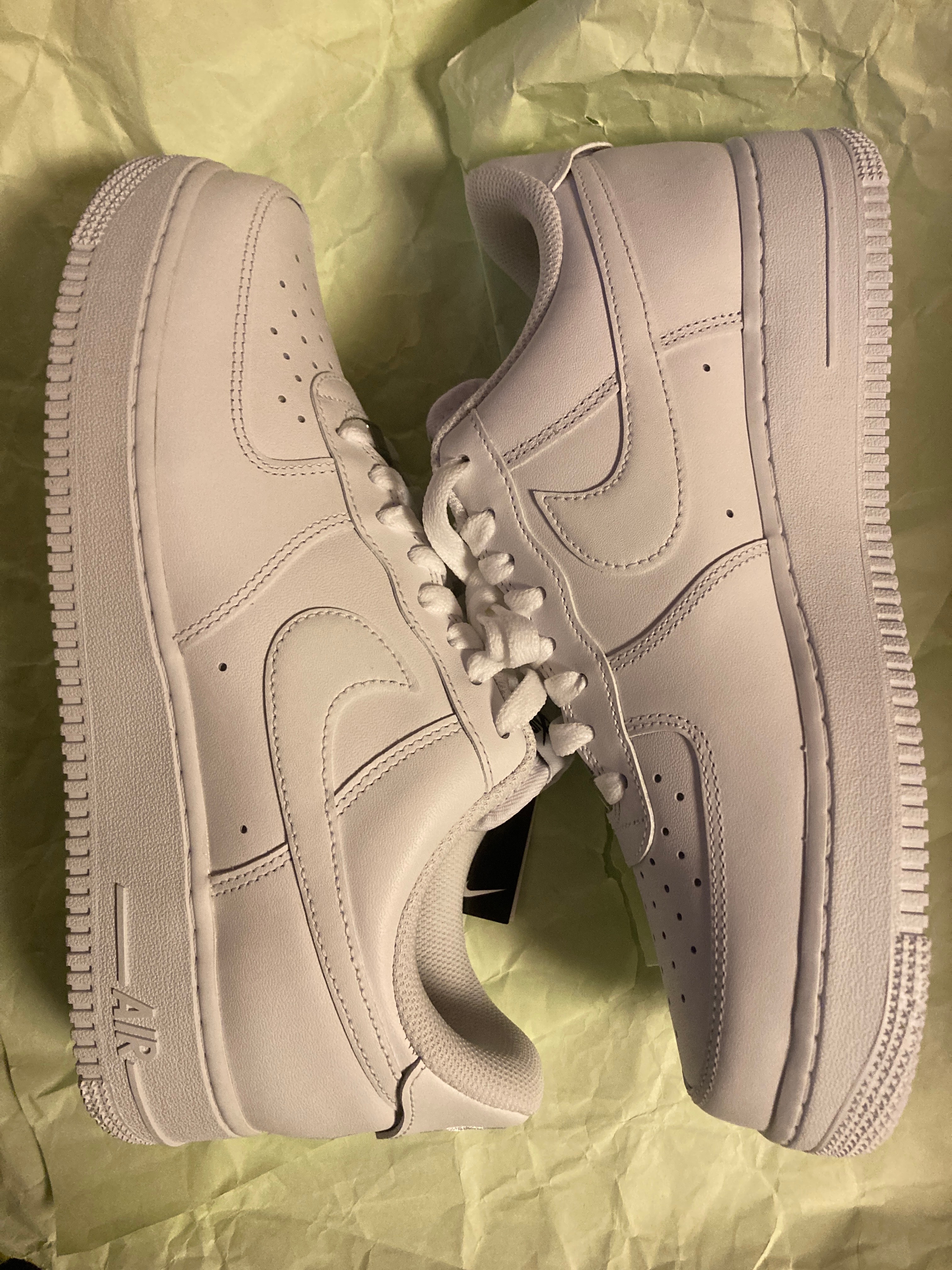 Nike Air Force 1 Low '07 FlyEase "Triple White"