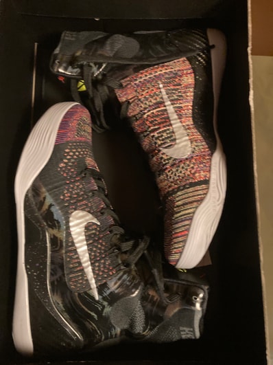 Nike Kobe 9 Elite "Black and Metallic Silver"