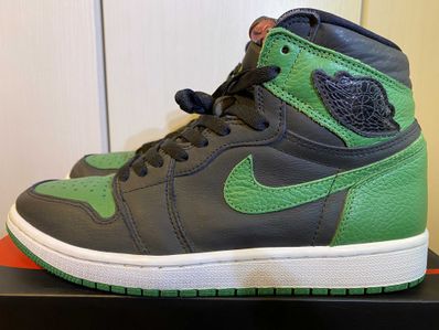 Nike Air Jordan 1 Retro High OG "Black/Pine Green" (2020)