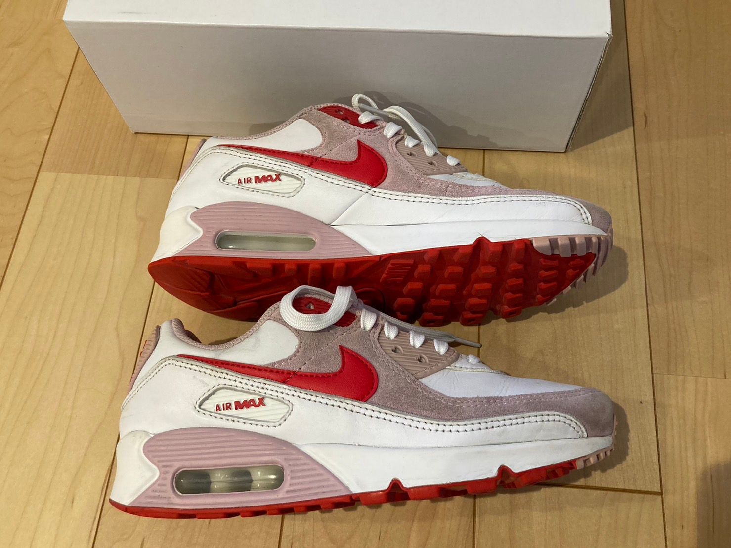 Nike Women's Air Max 90 "Valentine’s Day"