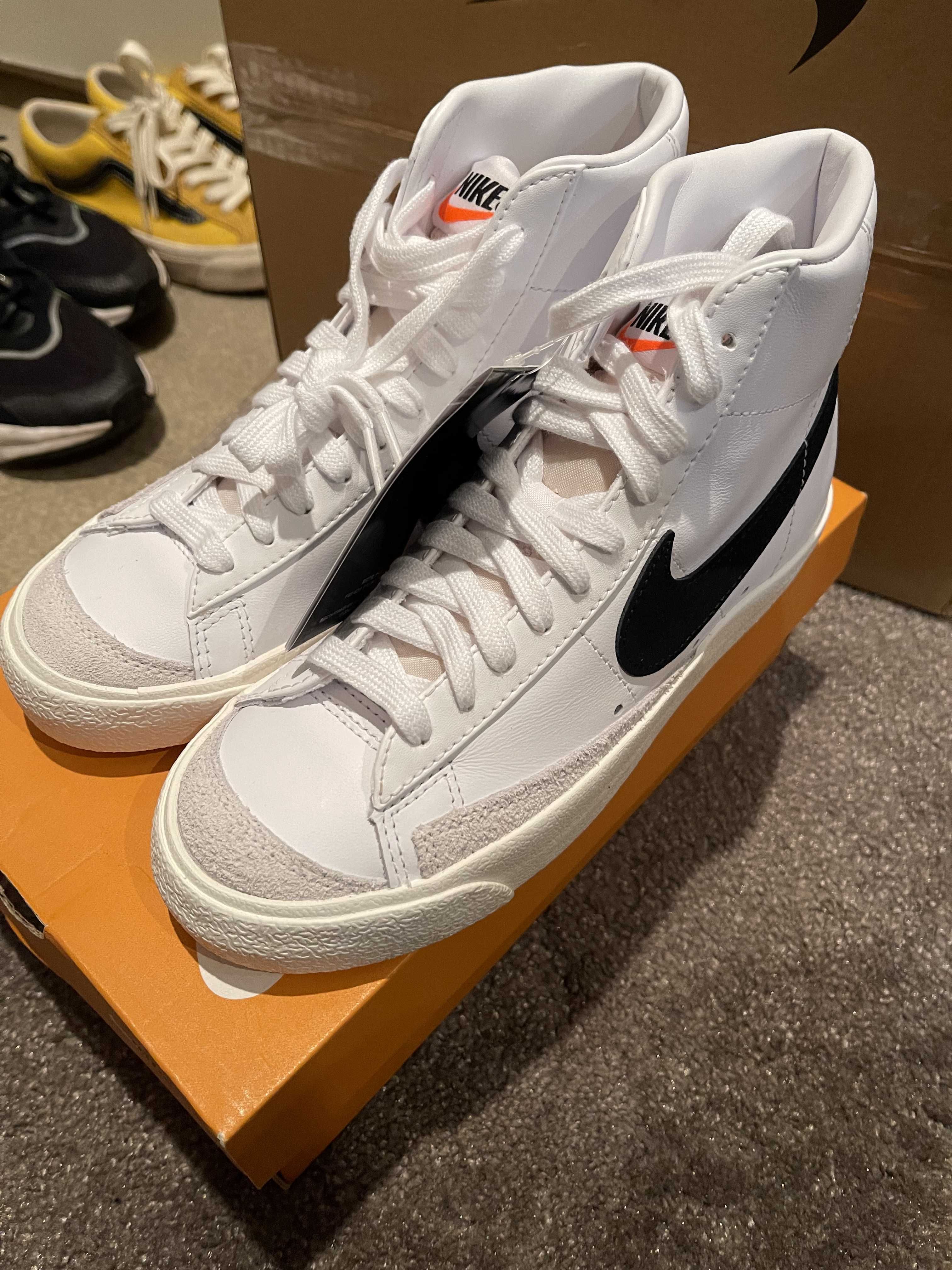 Nike Blazer Mid '77 Vintage "White/Black"