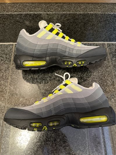 Nike Air Max 95 OG "Neon Yellow" (2020)