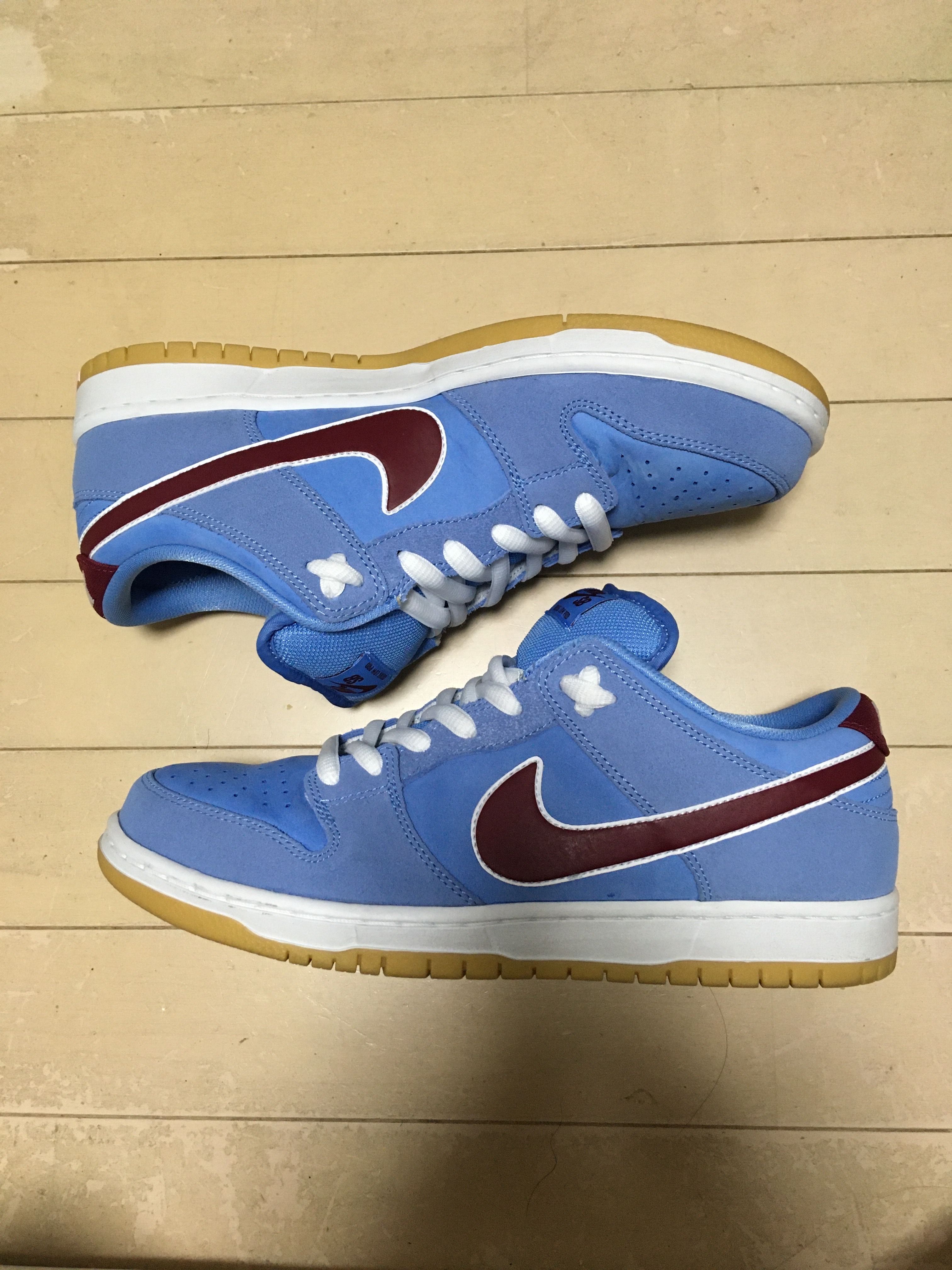 Nike SB Dunk Low Pro "Philadelphia Phillies/Valor Blue and Team Maroon"