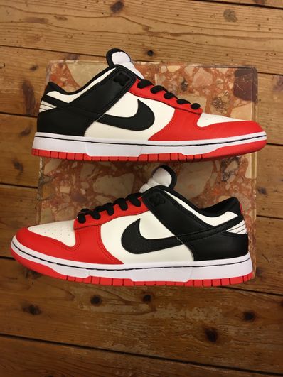 NBA × Nike Dunk Low EMB 75th Anniversary "Chicago Bulls"