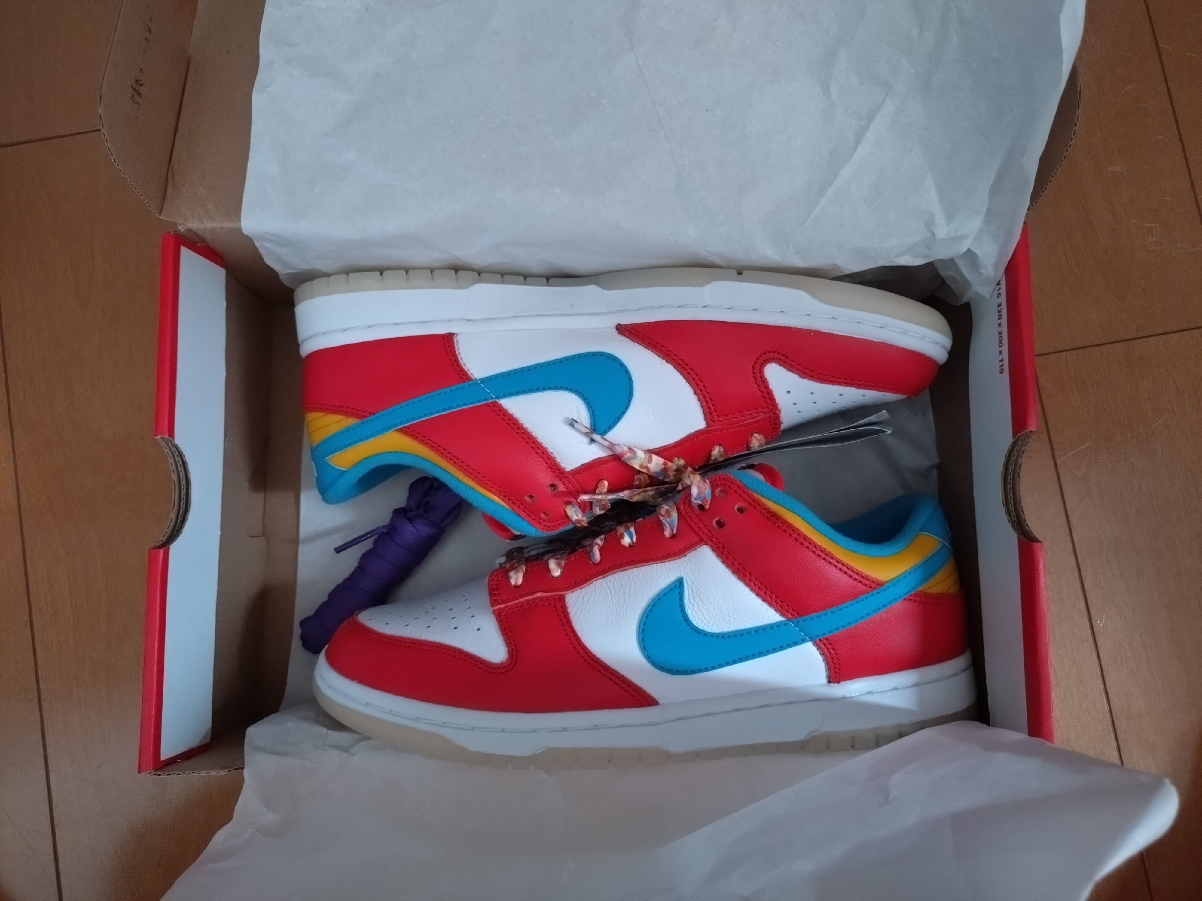 フルーティ ペブルス × ナイキ ダンク ロー QS 