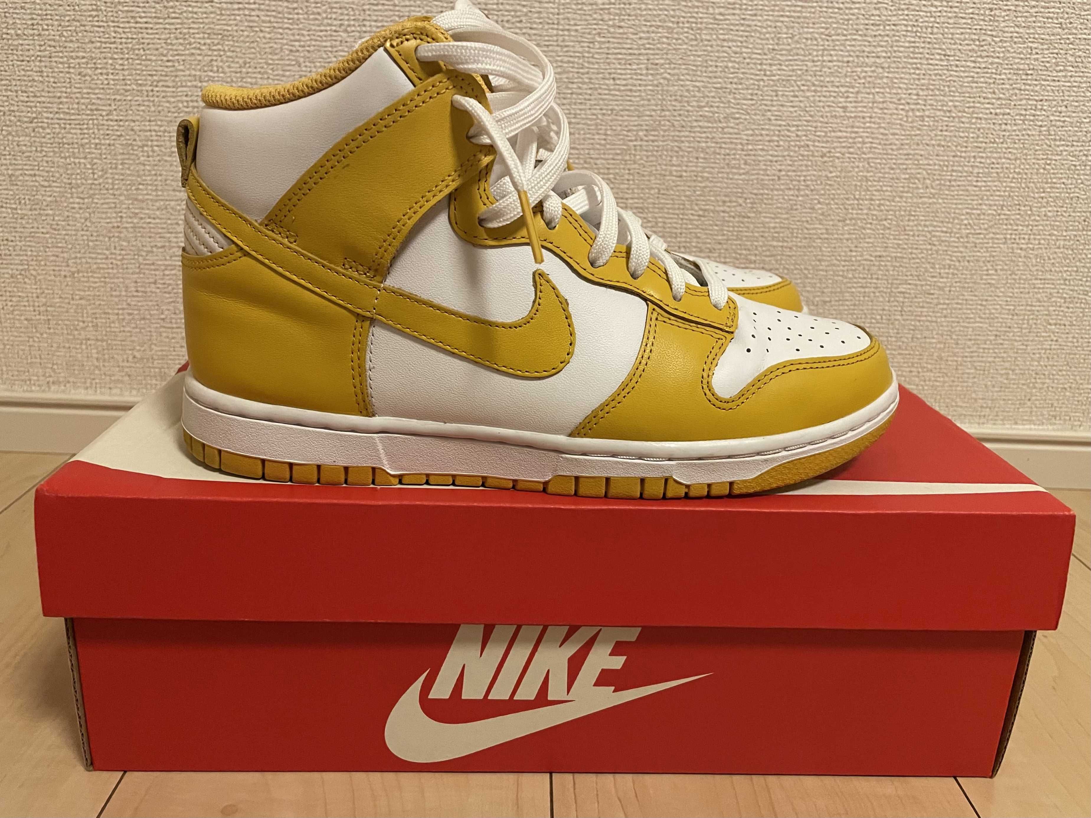 NIKE Women's DUNK HIGH "DARK SULFUR"