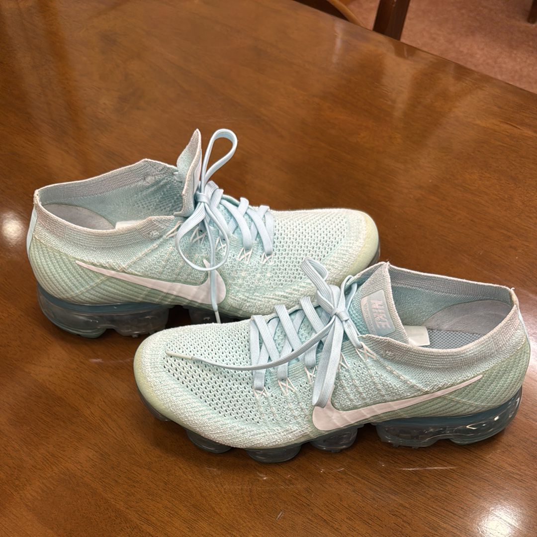 NIKE Women's AIR VAPORMAX FLYKNIT "GLACIER BLUE"