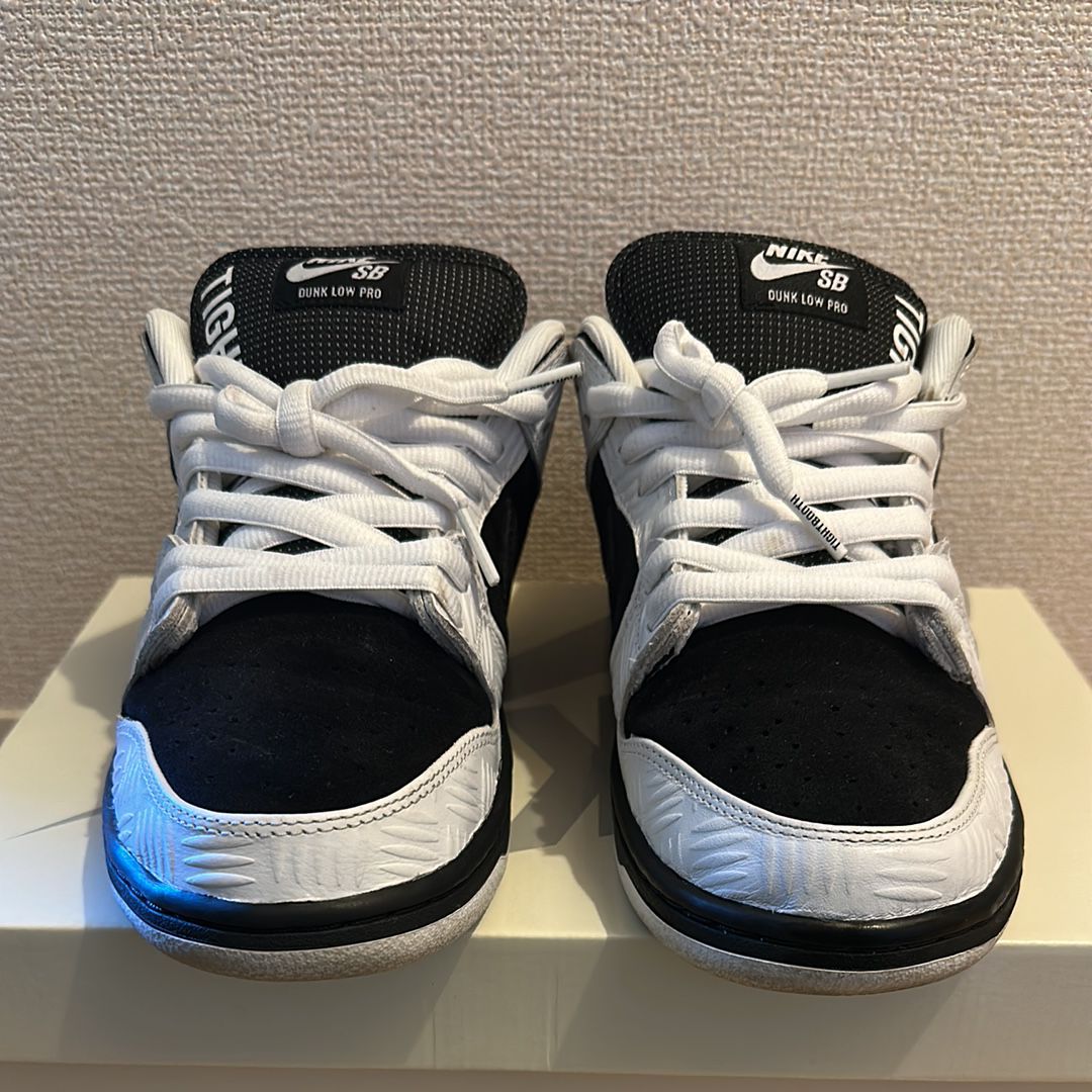 TIGHTBOOTH × Nike SB Dunk Low Pro QS "Black and White"