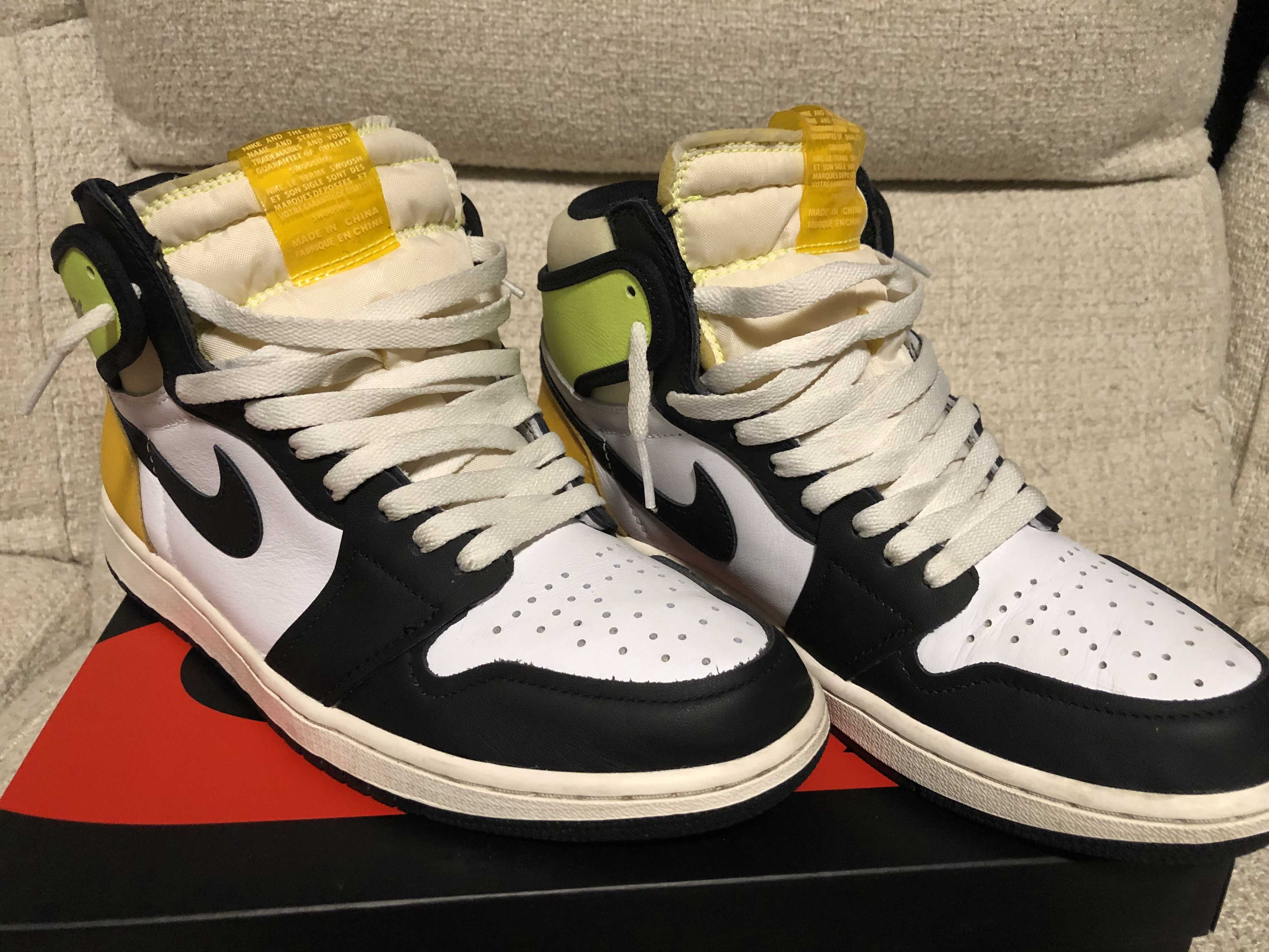 Nike Air Jordan 1 High OG "Volt Gold"