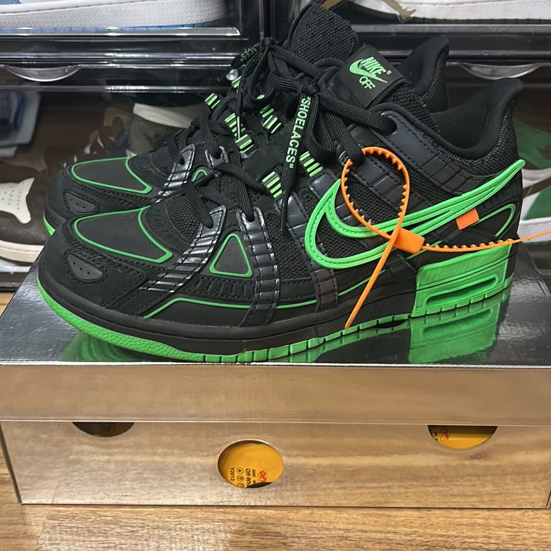 Off-White × Nike Air Rubber Dunk "Black/Green Strike"
