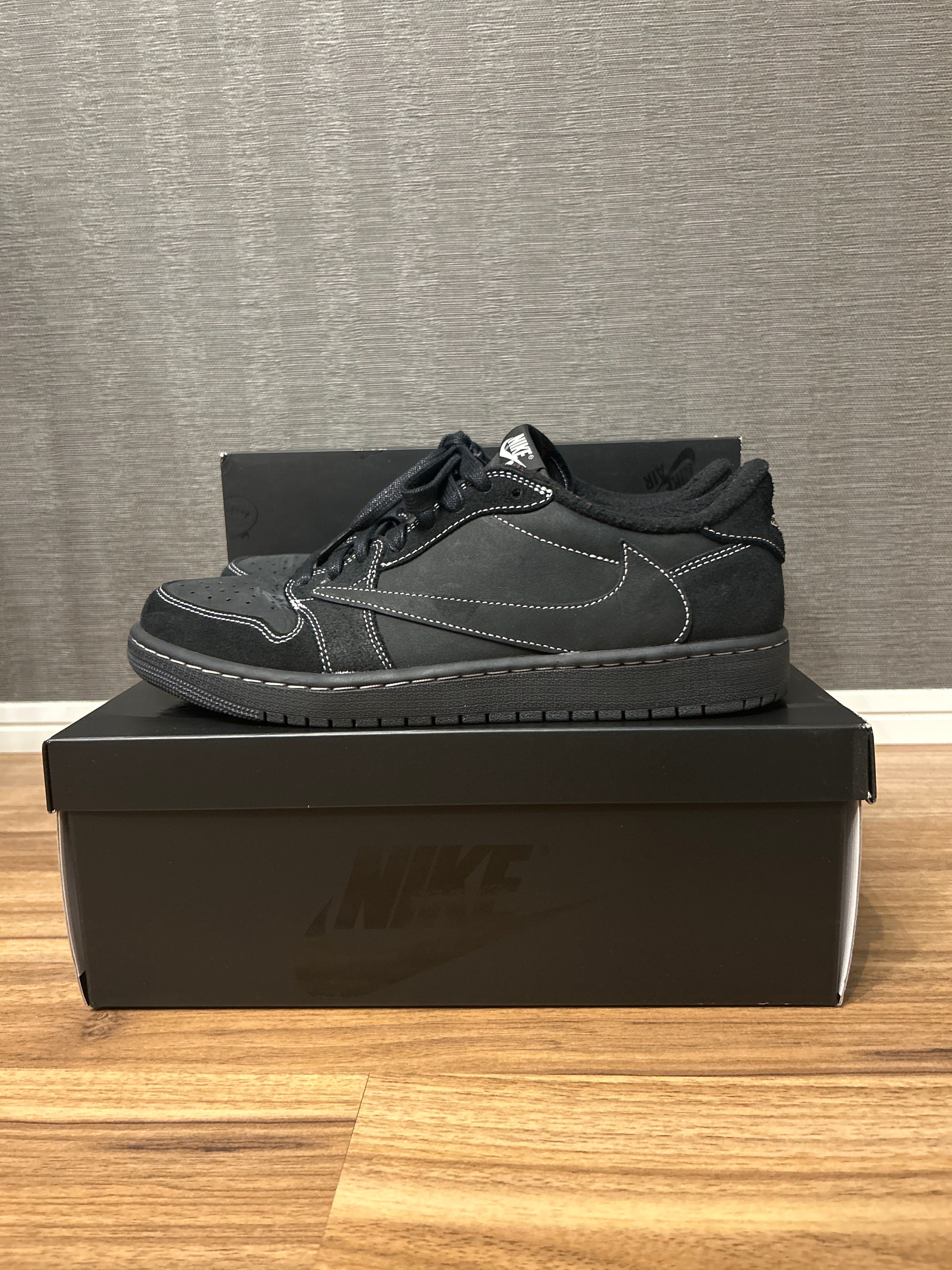 Travis Scott × Nike Air Jordan 1 Low OG SP "Black Phantom"