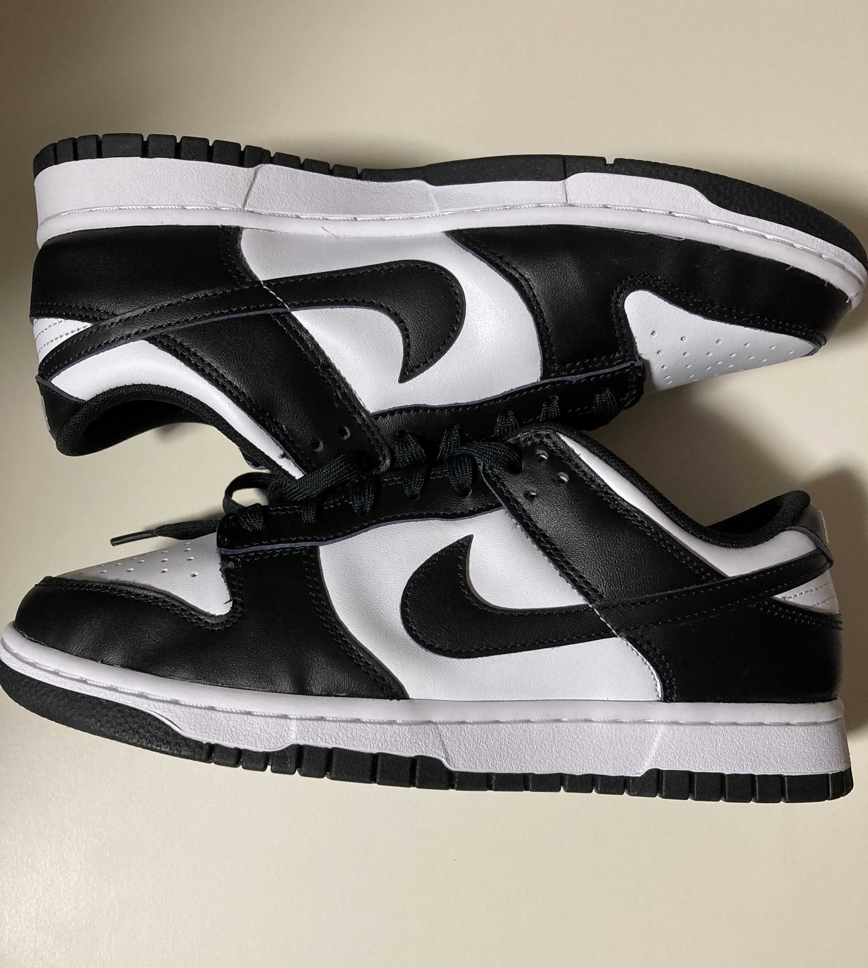 Nike Dunk Low Retro "Panda/White/Black"