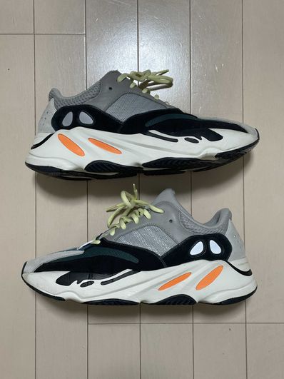 adidas YEEZY Boost 700 "Wave Runner"
