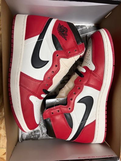Nike Air Jordan 1 High OG "Lost & Found/Chicago"