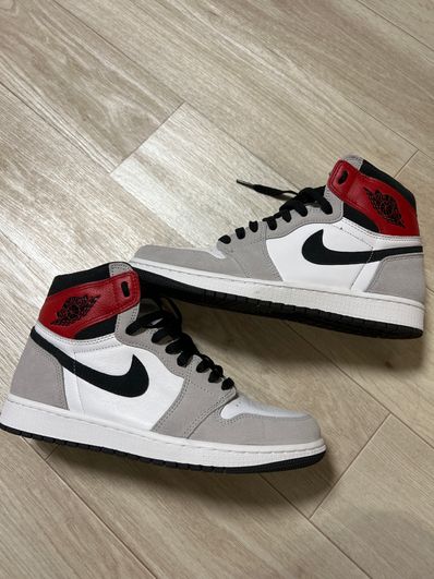 Nike Air Jordan 1 High OG "White/Black/Light Smoke Grey"