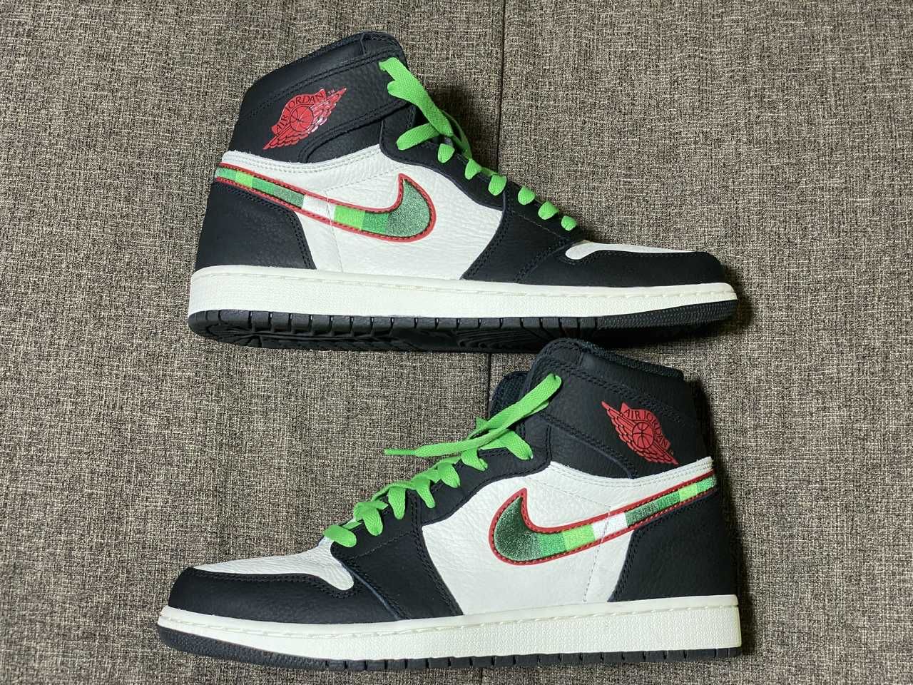 Nike Air Jordan 1 RETRO High OG "Sports Illustrated"