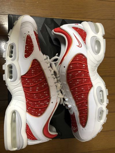 Supreme × Nike Air Max Tailwind 4 "Red"
