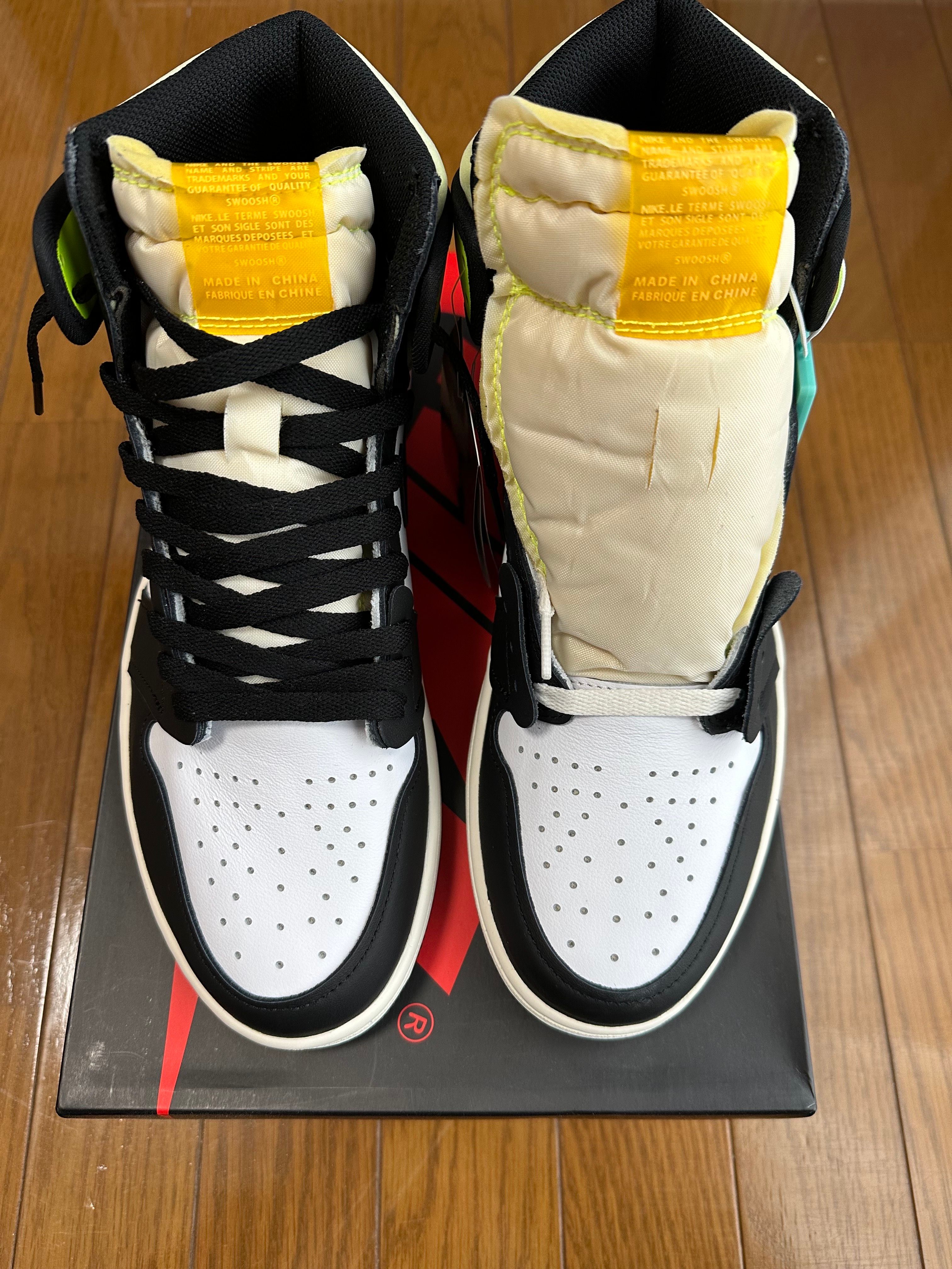 Nike Air Jordan 1 High OG "Volt Gold"